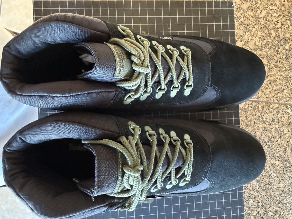 Undefeated Undefeated x Timberland Field Boot Goretex Black Suede 10M Size US 10 / EU 43 - 3 Thumbnail