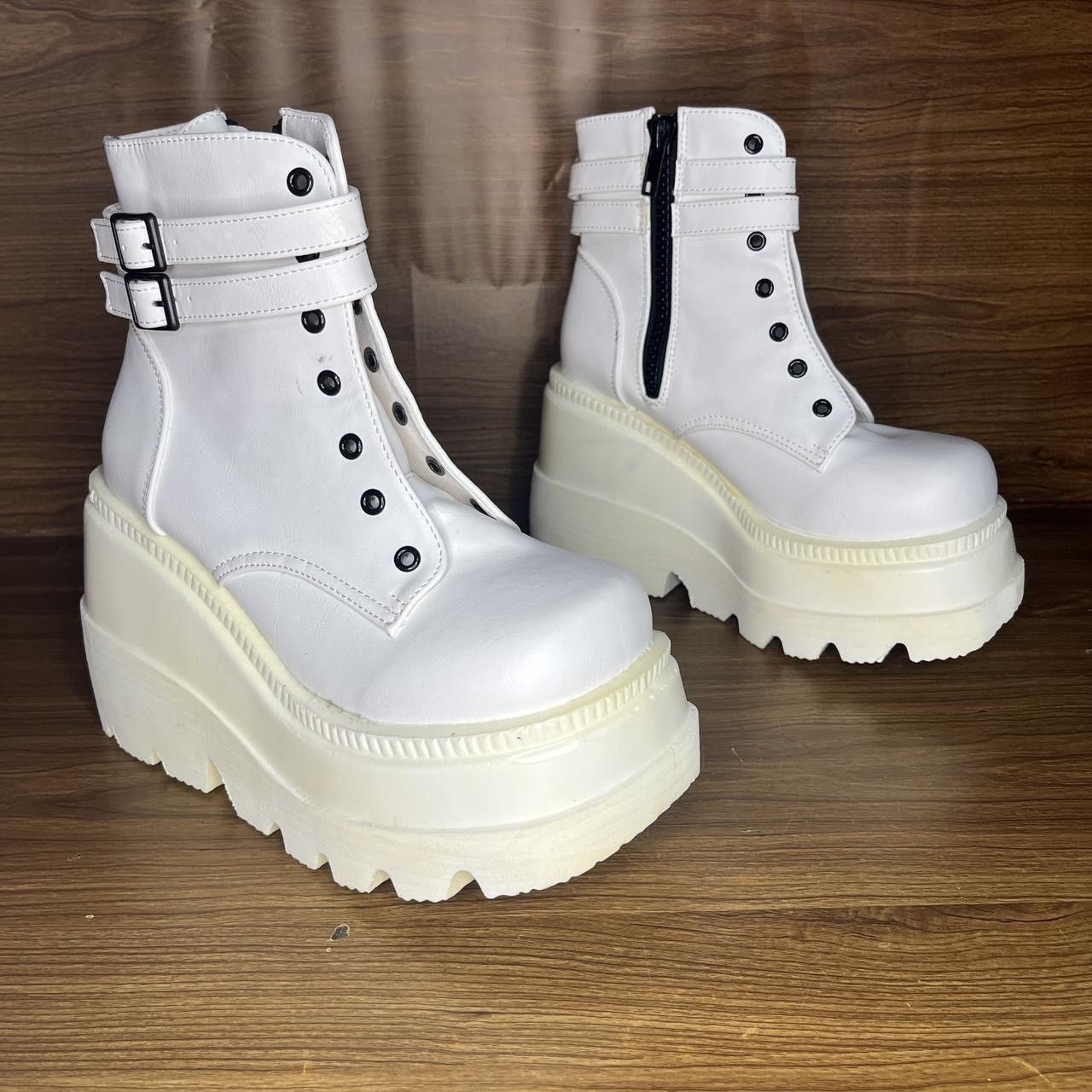 Other Demonia Shaker 52 Platform Boots White Vegan Leather Size US 7 / IT 37 - 2 Thumbnail