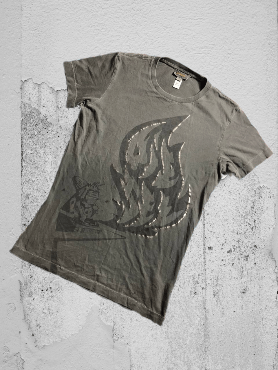 Diesel × Vintage Vintage Diesel Big Face Logo Y2K Tee Size US S / EU 44-46 / 1 - 1 Thumbnail