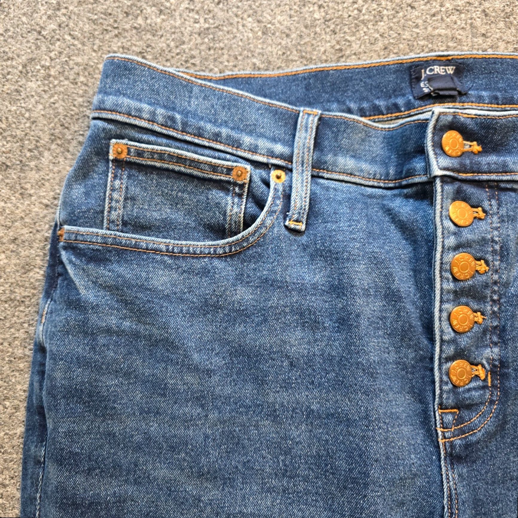J.Crew J.CREW Jeans Womens 33 Petite Blue Denim Essential Straight Button Fly Casual Regular Petite 5-Pocket Design Jeans Blue? Size 24" / US 00 / IT 34 - 3 Thumbnail