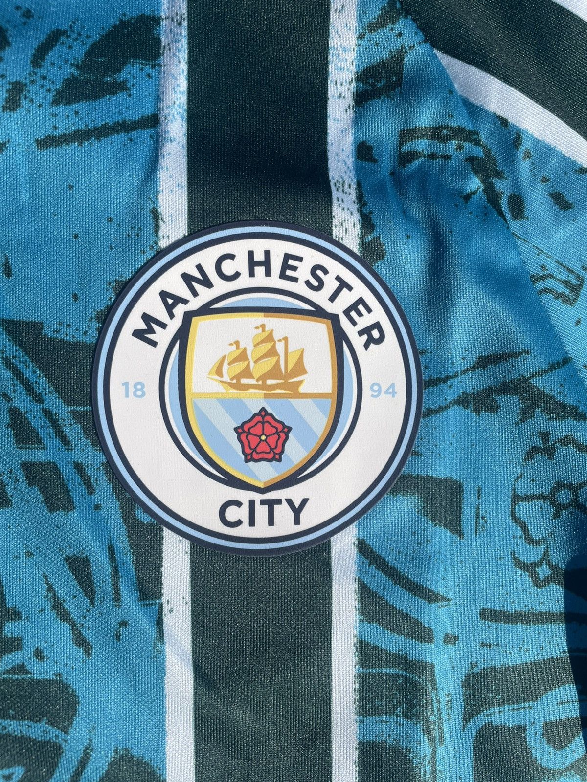 Puma Manchester City Puma KING Jersey 2025/26-Taglia L-N #9-NUOVA Size US L / EU 52-54 / 3 - 4 Thumbnail