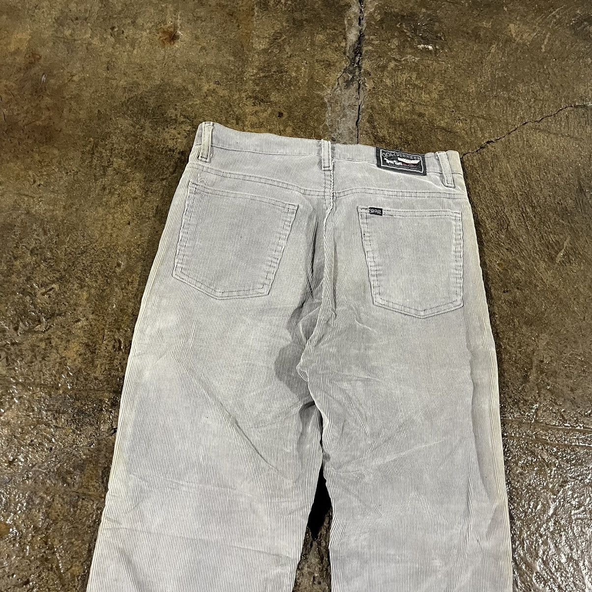 Gap × Vintage Crazy Vintage 90s Gap Corduroy Pants Essential Unique Size US 31 - 5 Thumbnail