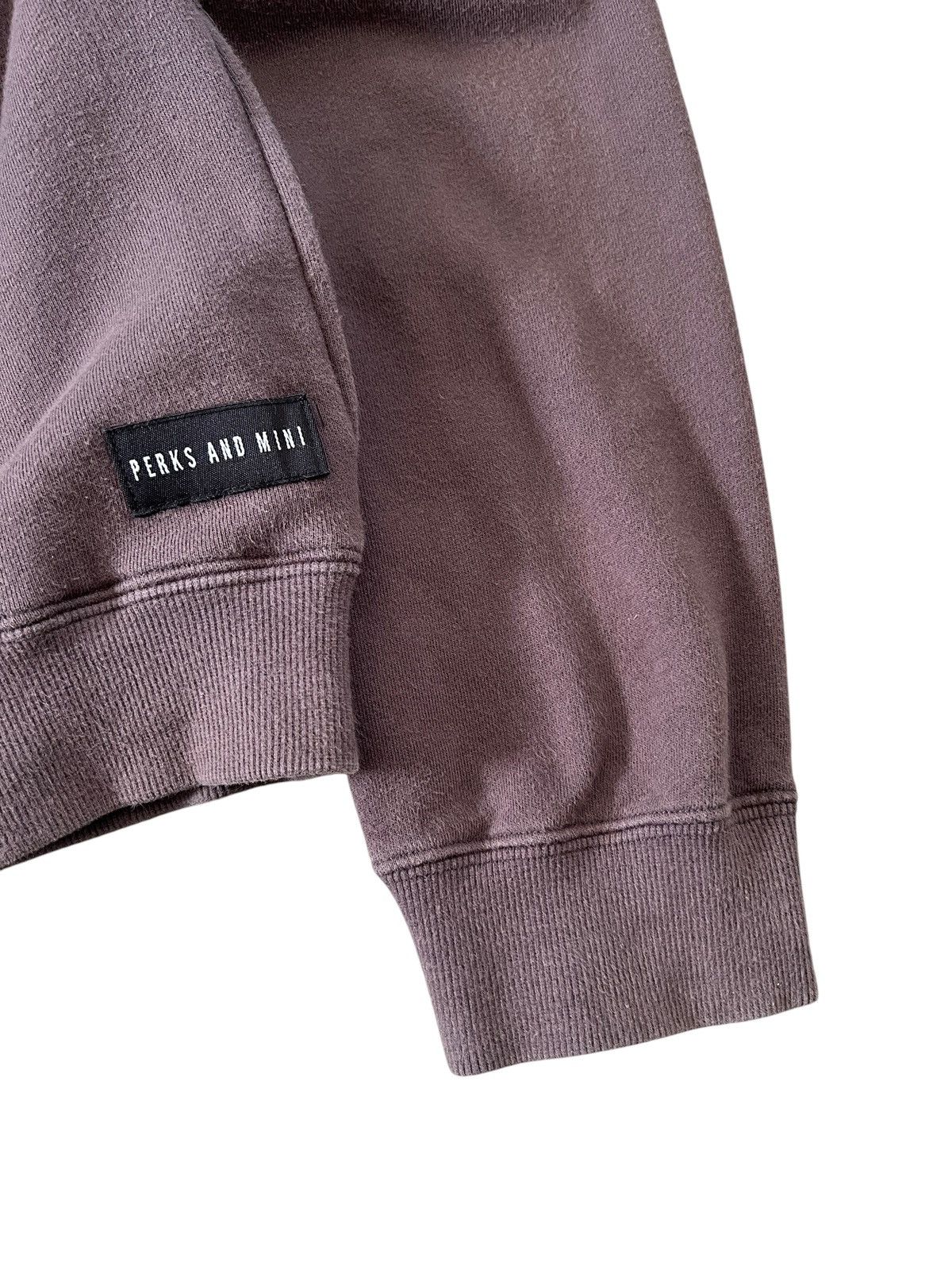 Perks And Mini Perks & Mini Patches Pullover Hoodie Size US XL / EU 56 / 4 - 5 Thumbnail