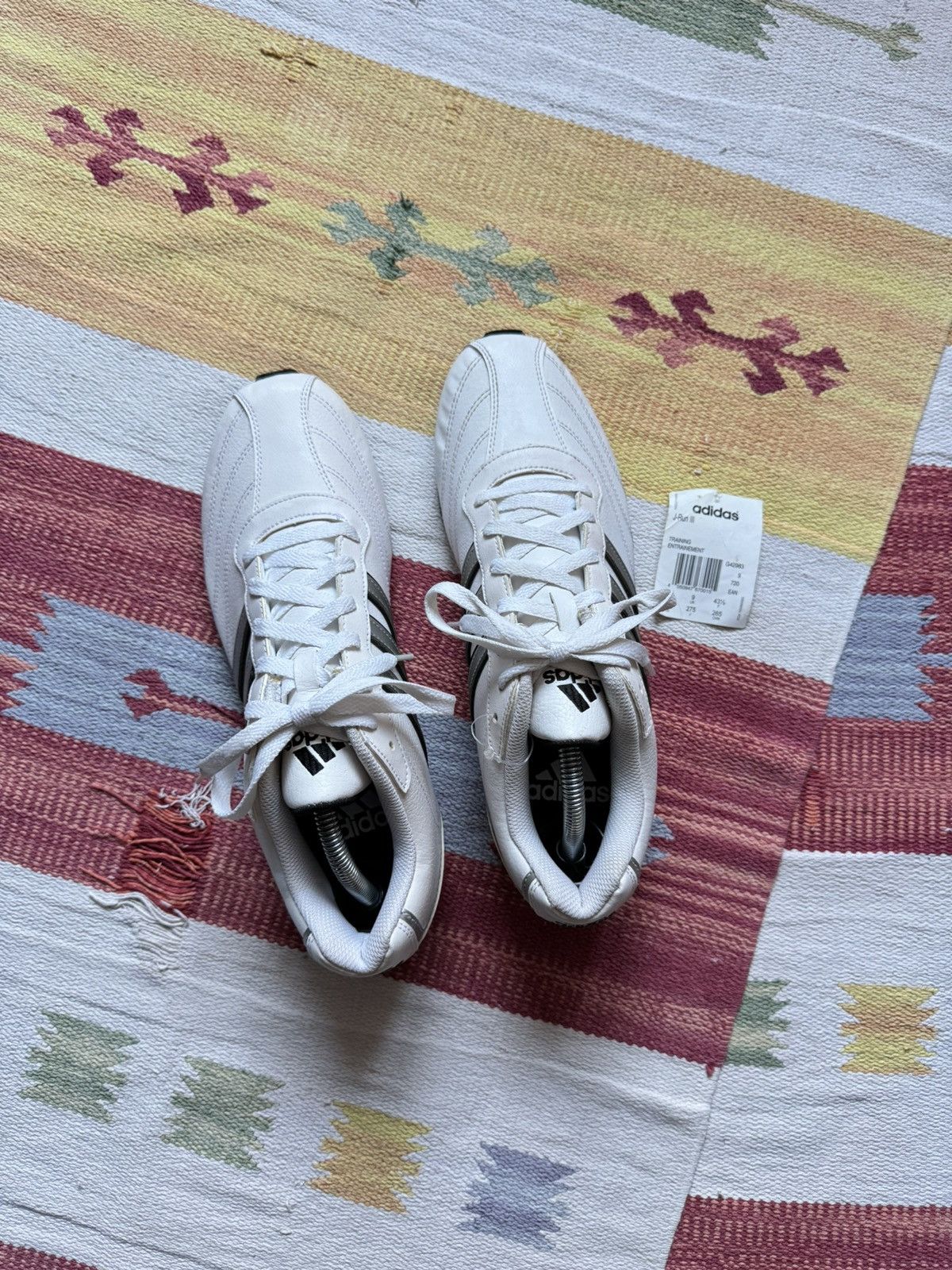 Vintage Vintage Adidas 2011 J Run-III y2k Low “White” Sport Sneakers Size US 9.5 / EU 42-43 - 5 Thumbnail
