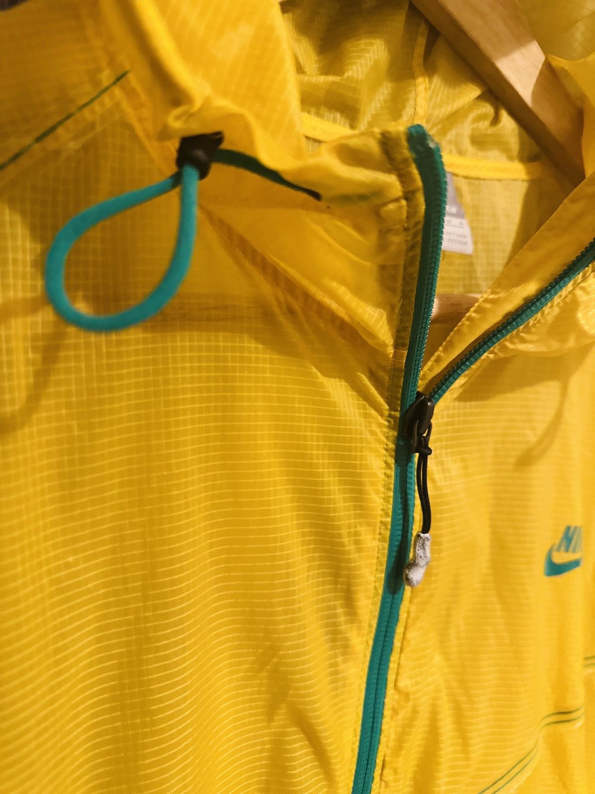 Nike Nike Windrunner Sportswear Jacket Yellow Aqua Blue 2009 Rare Size US M / EU 48-50 / 2 - 3 Thumbnail