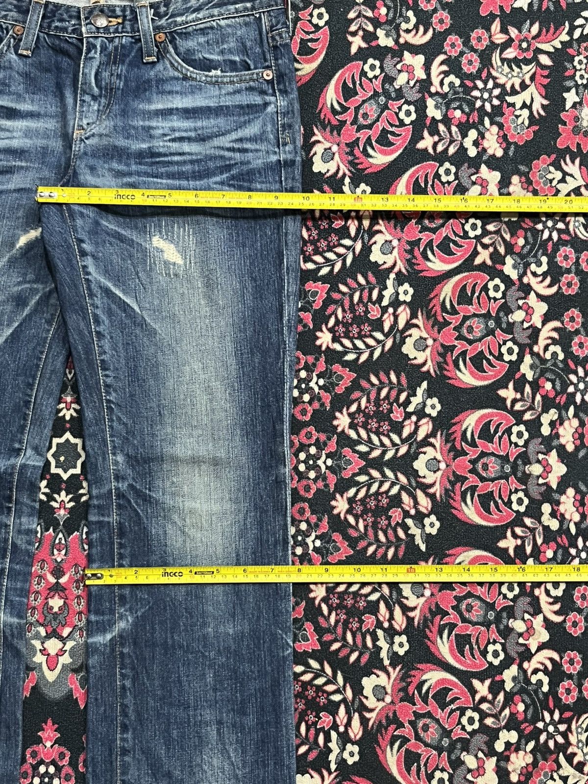 AG Adriano Goldschmied Adriano Goldschmied “The Kiss” Slim Straight Blue Faded Jean Size 27" / US 4 / IT 40 - 15 Thumbnail