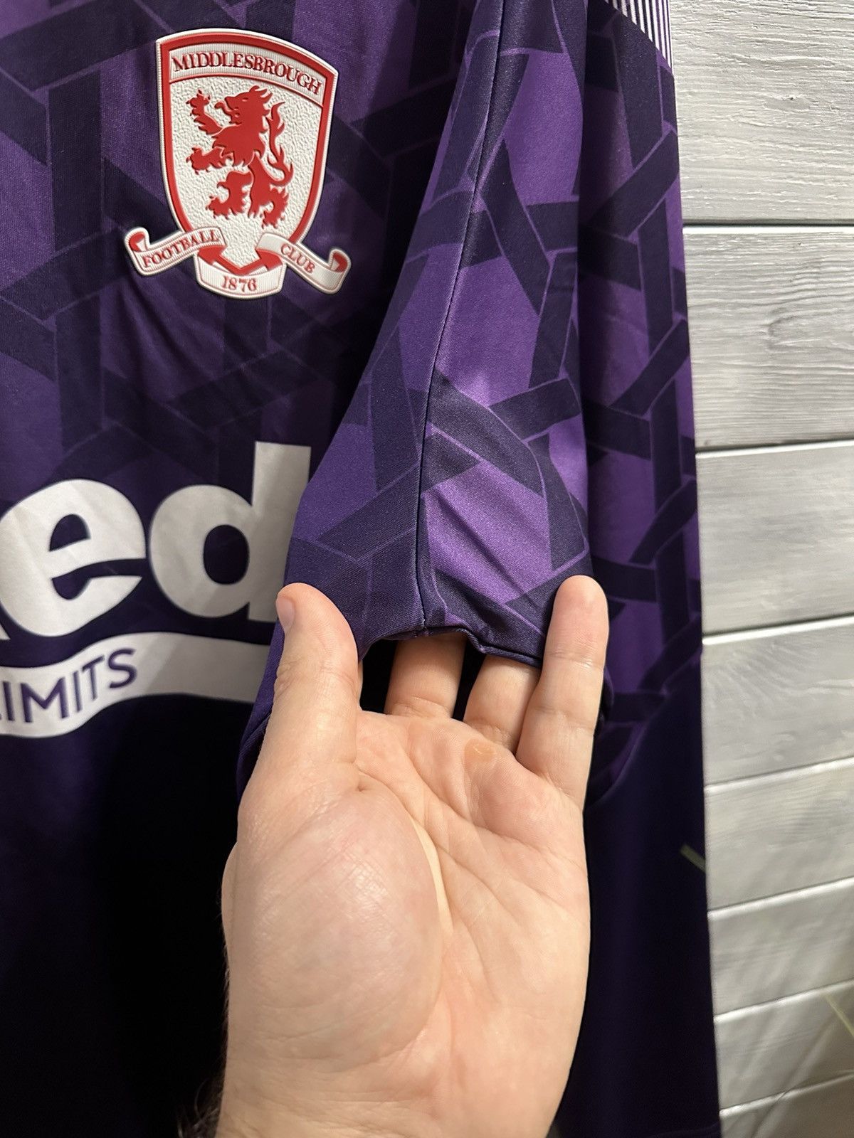 Hummel Very Rare Soccer Long Sleeve Middlesbrough 1876 Football. Size US L / EU 52-54 / 3 - 9 Thumbnail