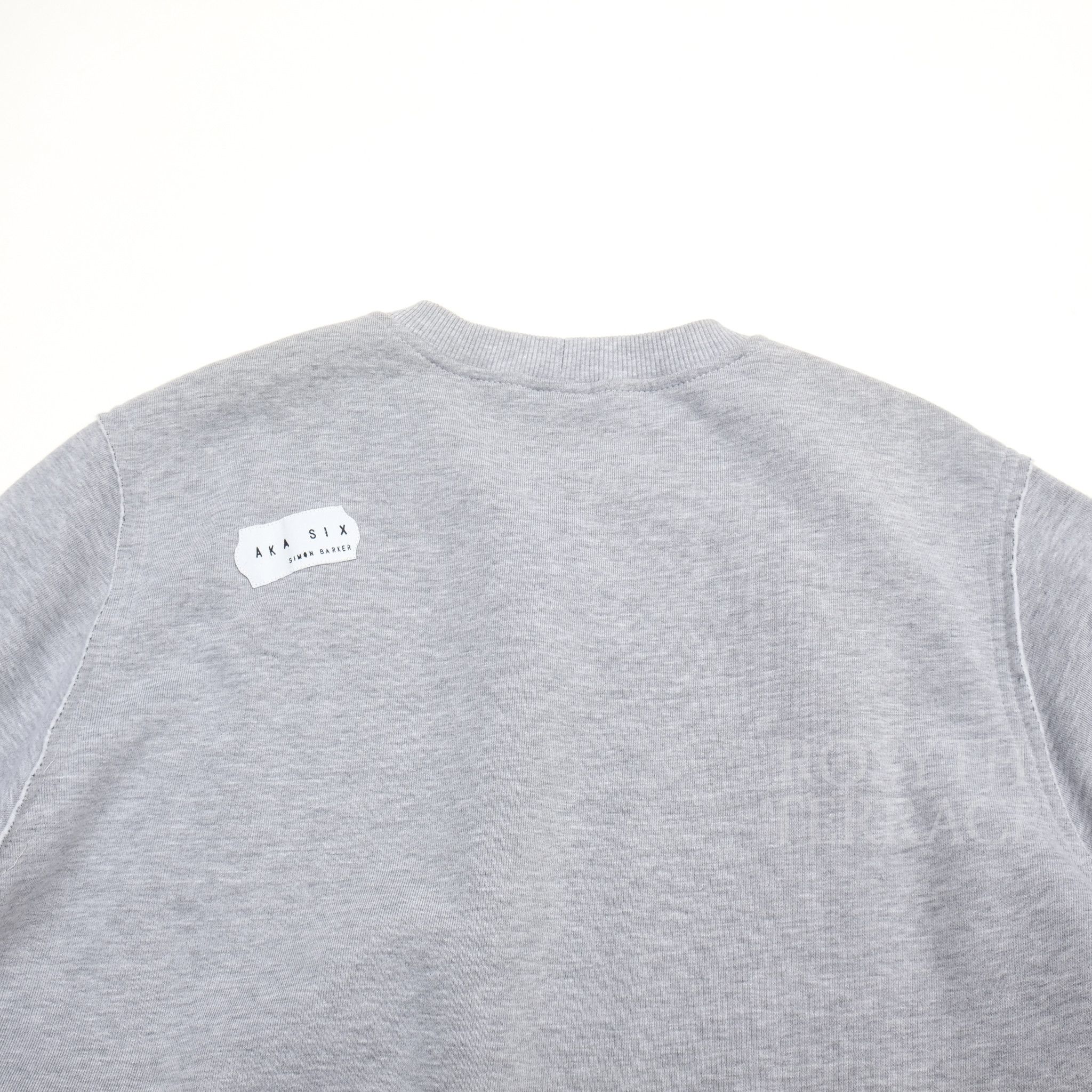 Japanese Brand 【AKA SIX BY SIMON BARKER / INVERTED CREW SWEAT GRAY / XL】 Size US XL / EU 56 / 4 - 5 Thumbnail