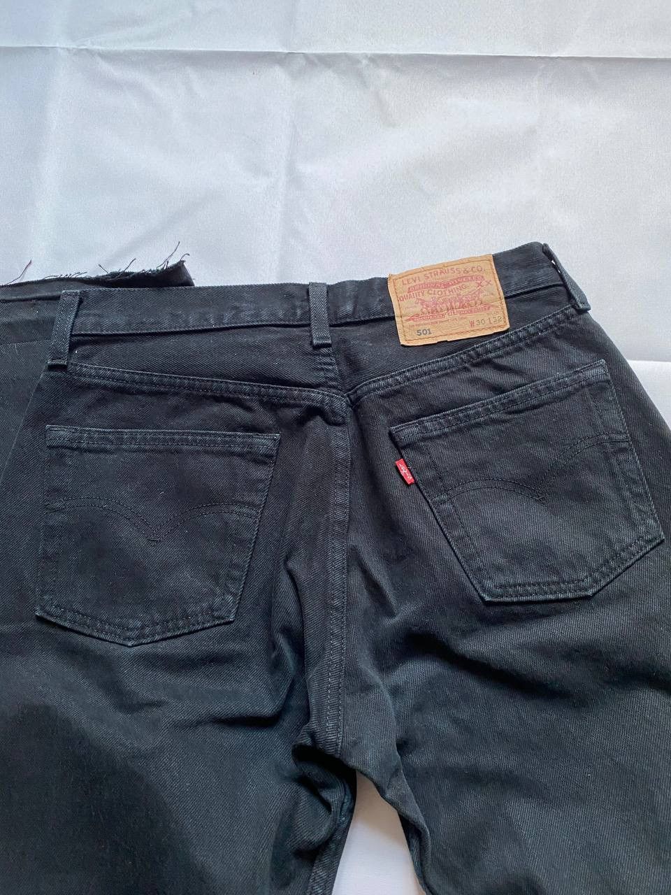 Jean × Levi's × Vintage Vintage 501 Levi’s black jeans size 30x32 Size US 32 / EU 48 - 4 Thumbnail