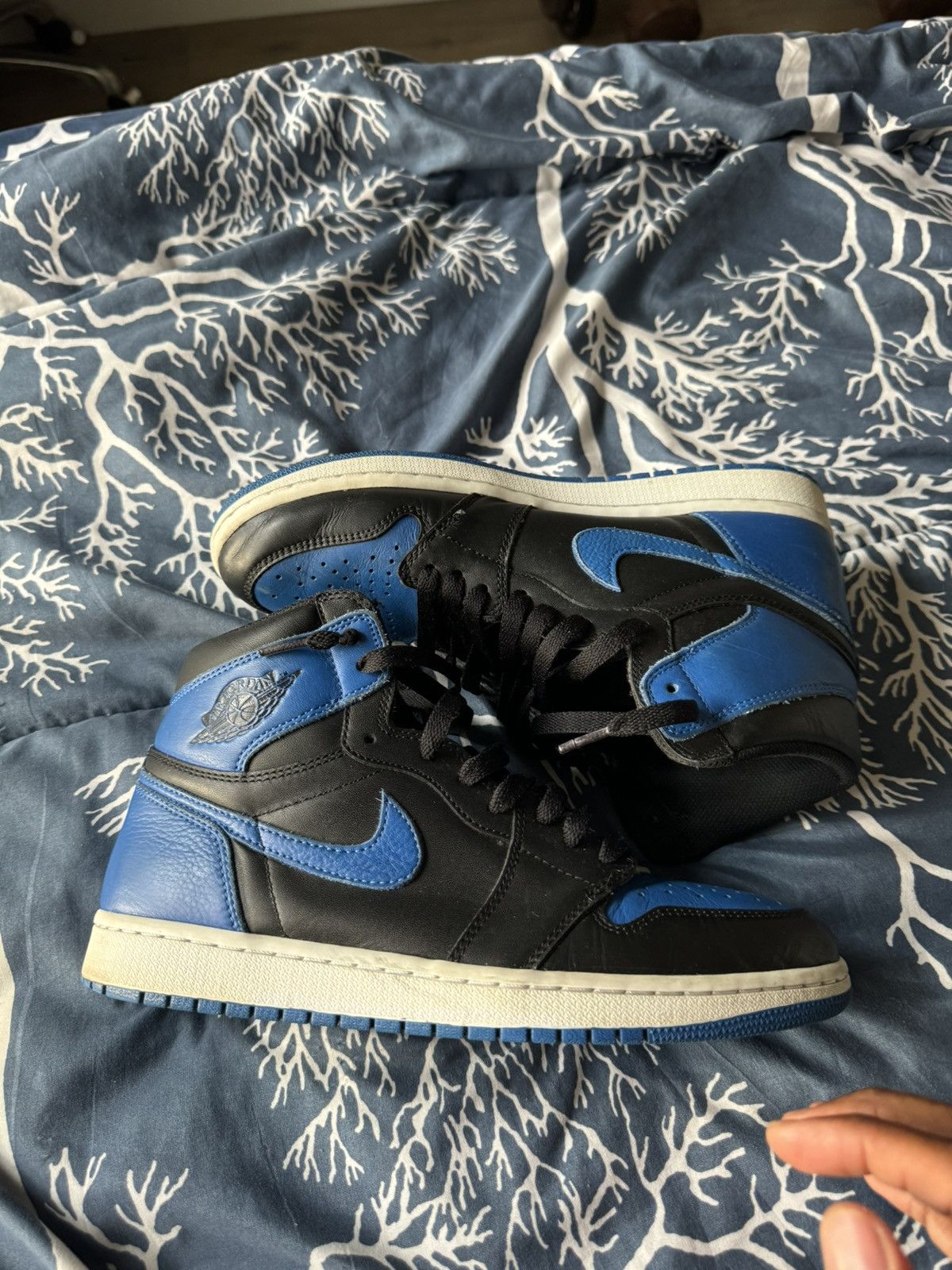 Jordan Brand Jordan one royal Size US 10 / EU 43 - 2 Thumbnail