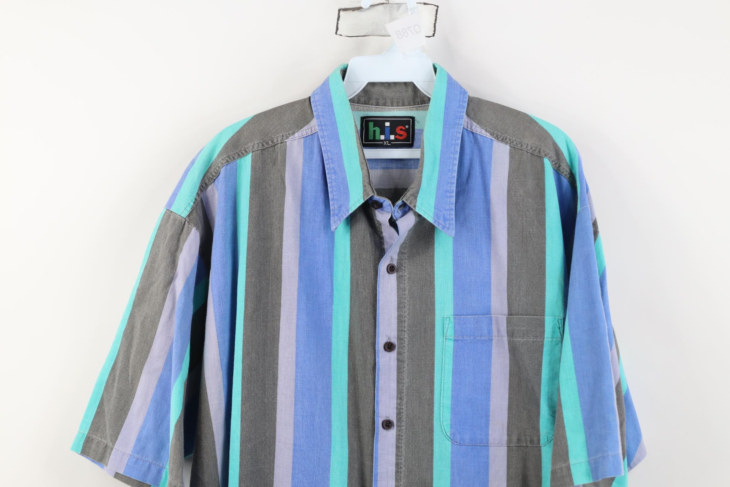 Vintage Vintage 90s Streetwear Collared Short Sleeve Button Shirt Size US XL / EU 56 / 4 - 2 Thumbnail