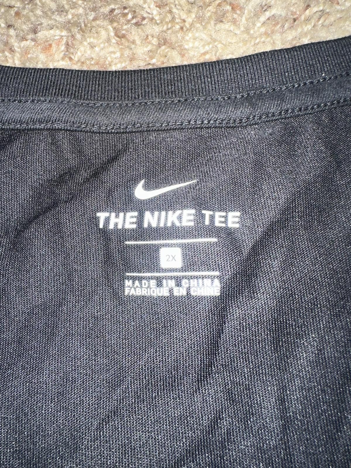 Nike Nike Women’s Dri-FIT Cracked Swoosh Black Tee Sample Size XXL / US 16-18 / IT 52-54 - 3 Thumbnail