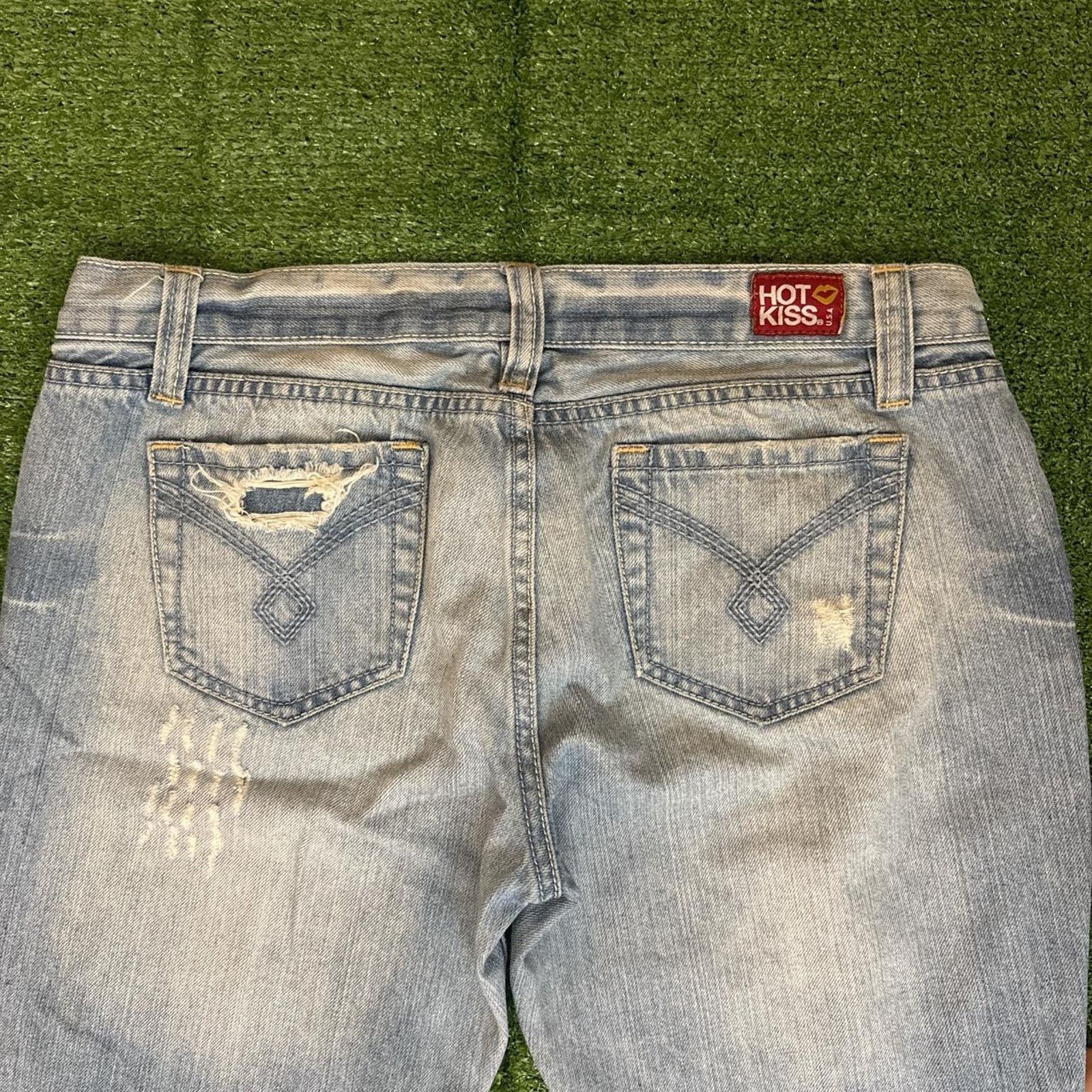 Other Women’s Retro Denim Hot Kiss Distressed Jeans Size 33" - 8 Thumbnail