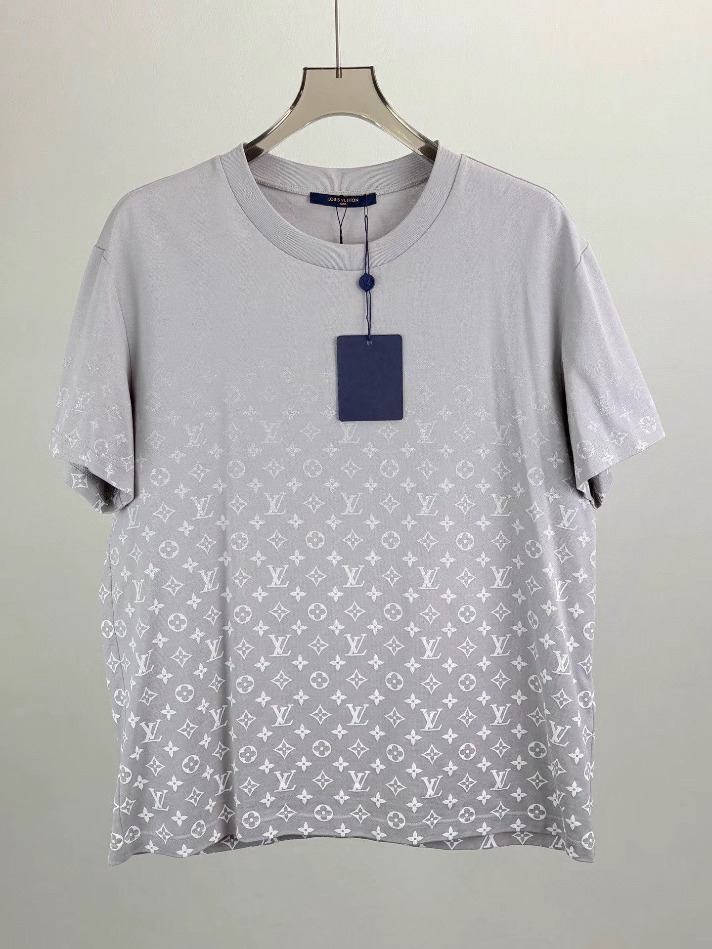 Louis Vuitton LV Monogram T-shirt K1 Size US XL / EU 56 / 4 - 1 Thumbnail