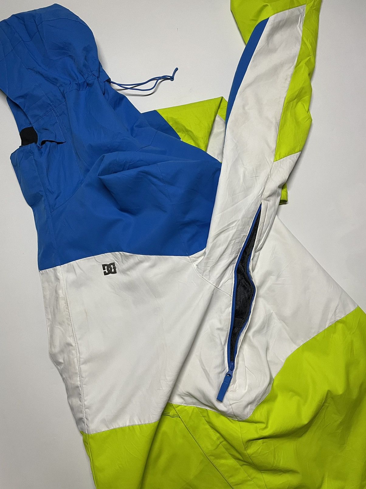 DC DC Outdoor 5000mm waterproof gropcore Windbreaker Jaket Size US L / EU 52-54 / 3 - 13 Thumbnail