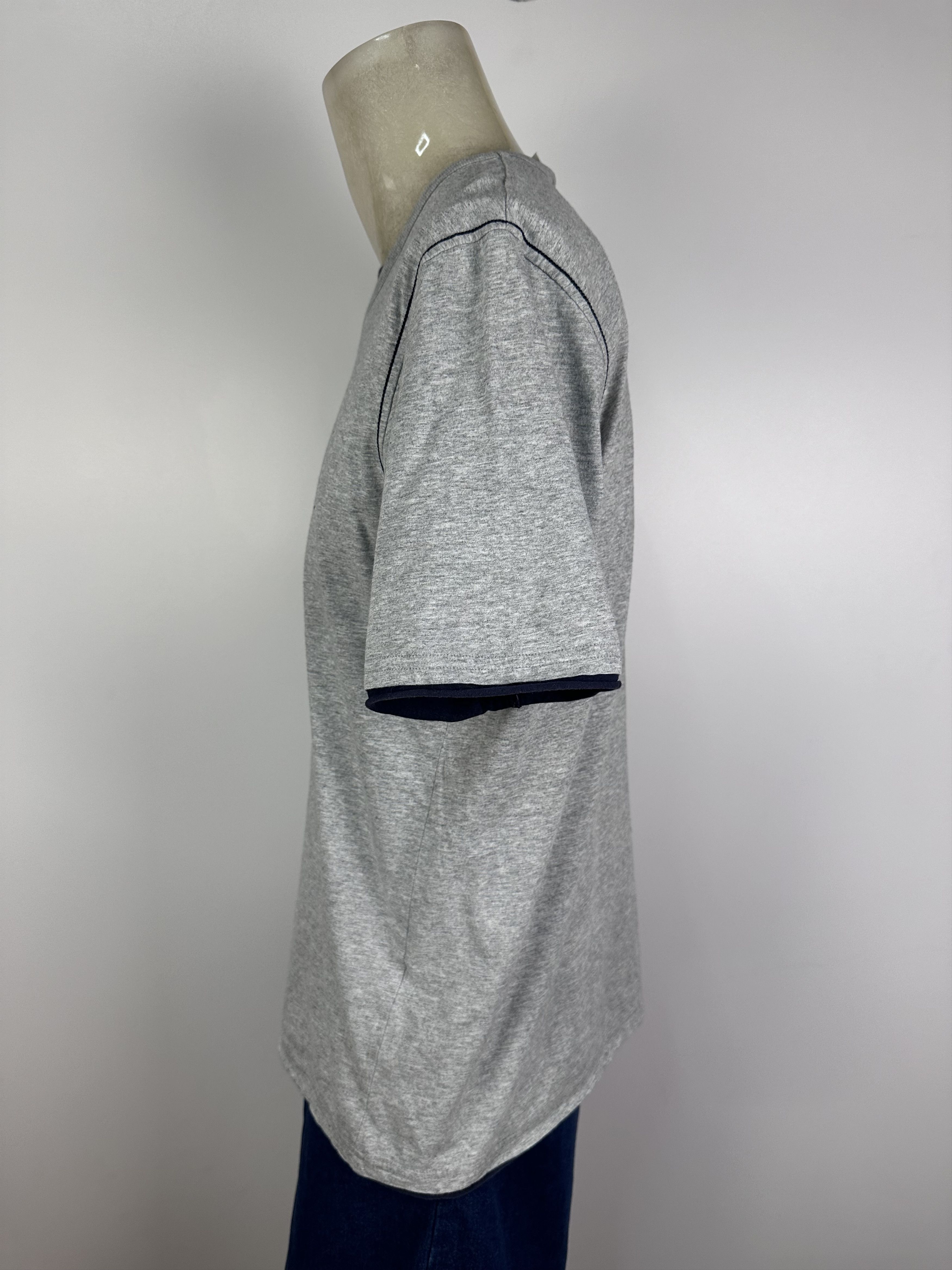 Vintage × Yves Saint Laurent Yves Saint Laurent T Shirt Logo Gray Blue Size L Mens Size US L / EU 52-54 / 3 - 6 Thumbnail