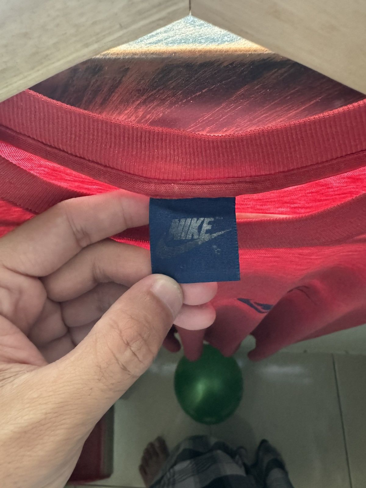 Nike × Vintage Nike rainbow vintage Size US S / EU 44-46 / 1 - 6 Thumbnail