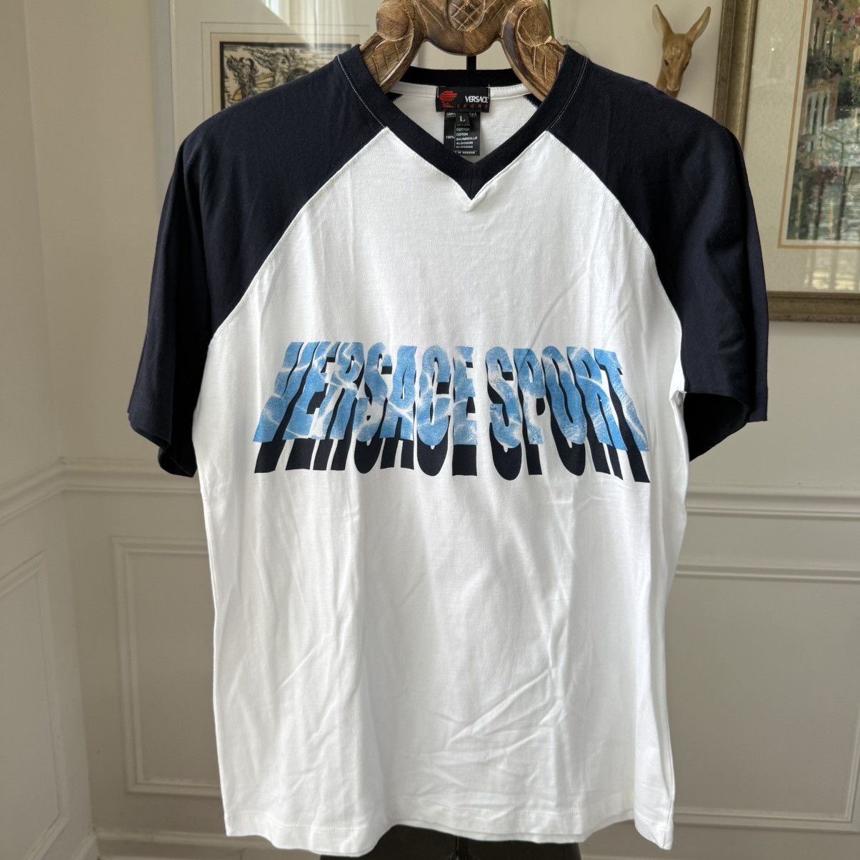 Versace Versace Sport Raglan Vneck Logo Short Sleeve Tshirt L Size US L / EU 52-54 / 3 - 2 Thumbnail