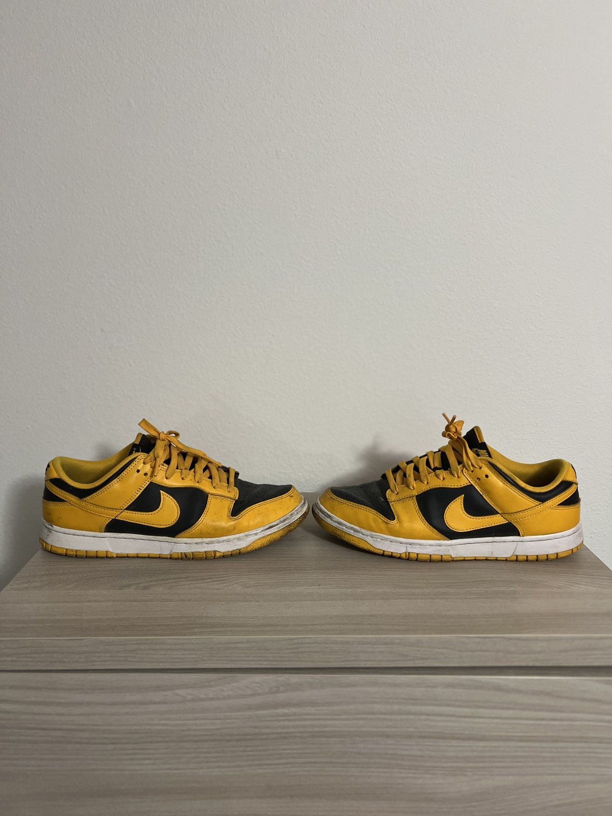 Nike Nike dunks Golden Rod Size US 9.5 / EU 42-43 - 2 Thumbnail