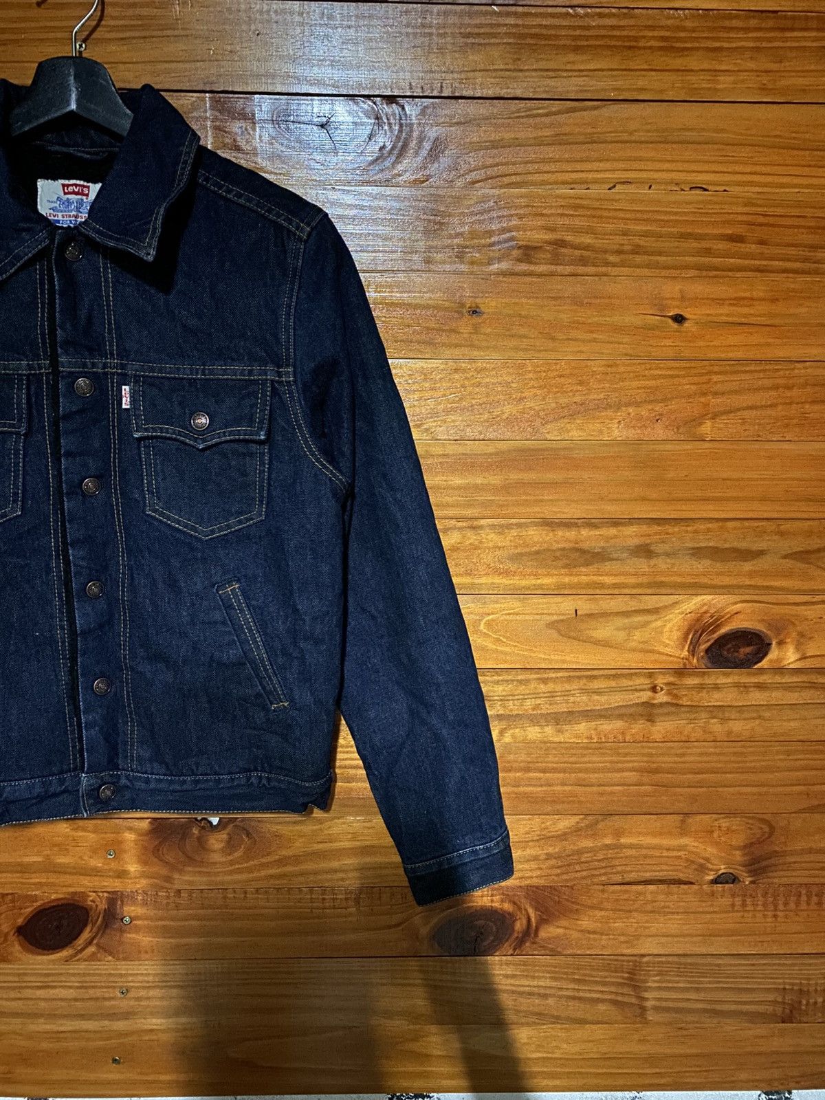 Levi's Vintage Levi’s Women’s Denim Jacket 90s Dark Wash Size M Size US S / EU 44-46 / 1 - 6 Thumbnail
