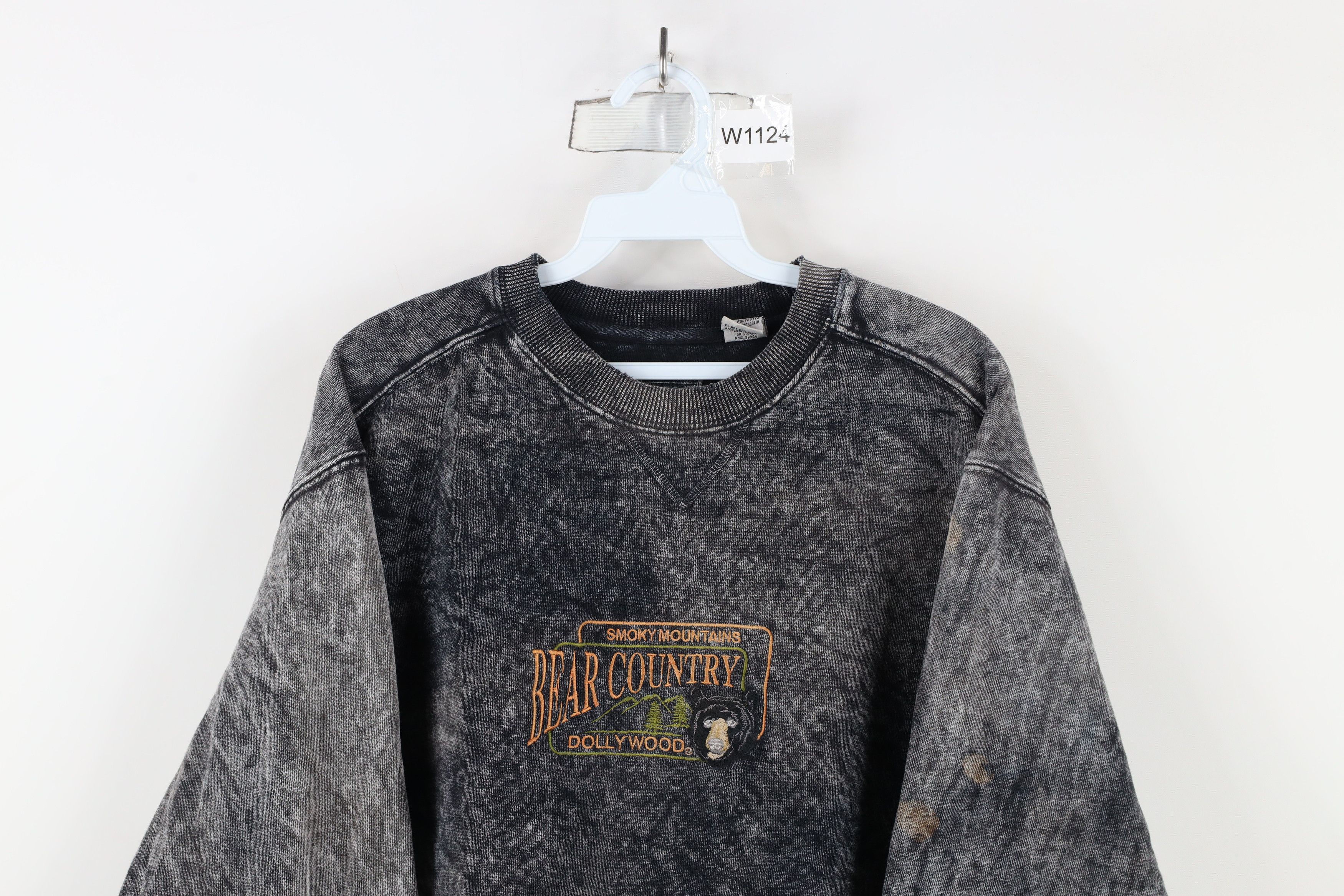 Vintage Vintage 90s Streetwear Dollywood Bear Country Sweatshirt Size US M / EU 48-50 / 2 - 2 Thumbnail