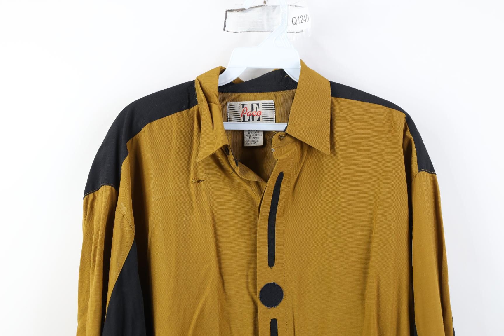 Vintage Vintage 90s Streetwear Rayon Gabardine Button Shirt Size US M / EU 48-50 / 2 - 2 Thumbnail