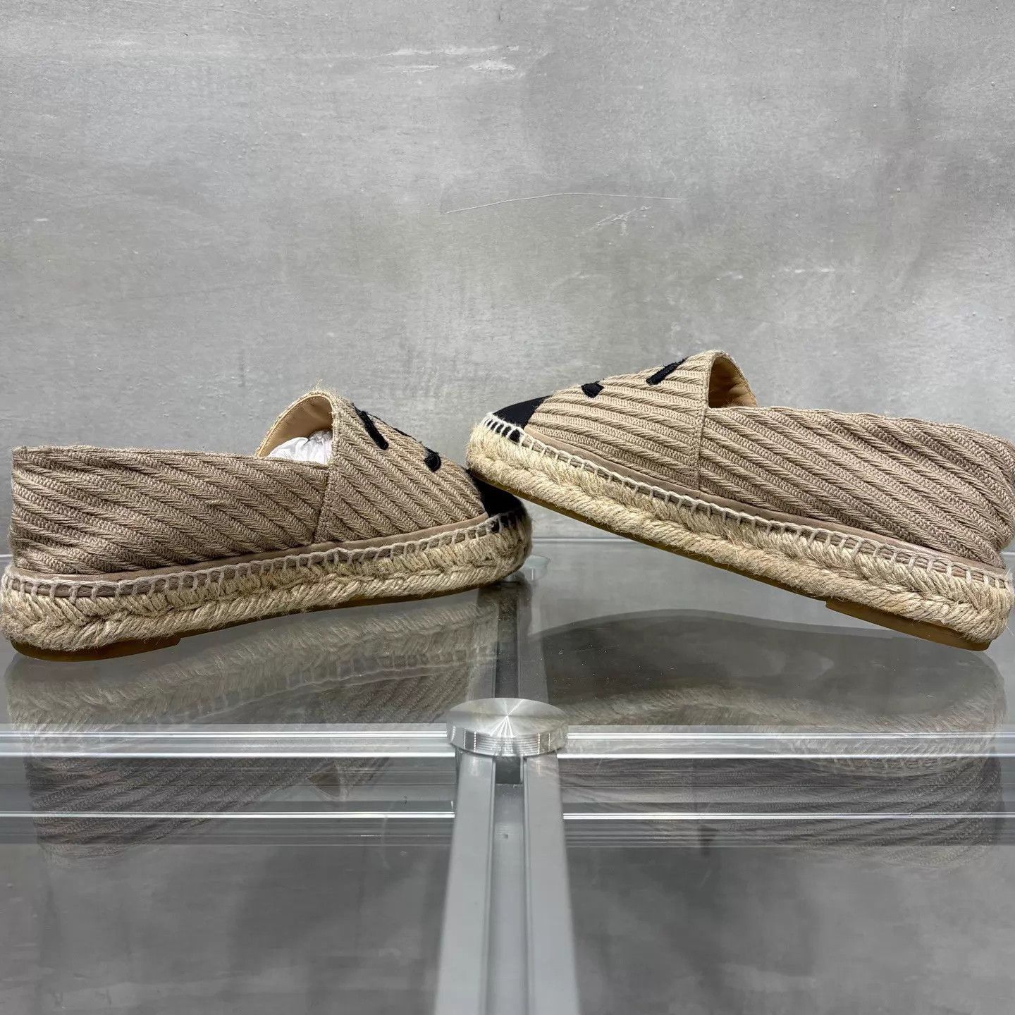 Chanel CHANEL Light Brown Fisherman Shoes 37 Size US 6.5 / IT 36.5 - 5 Thumbnail