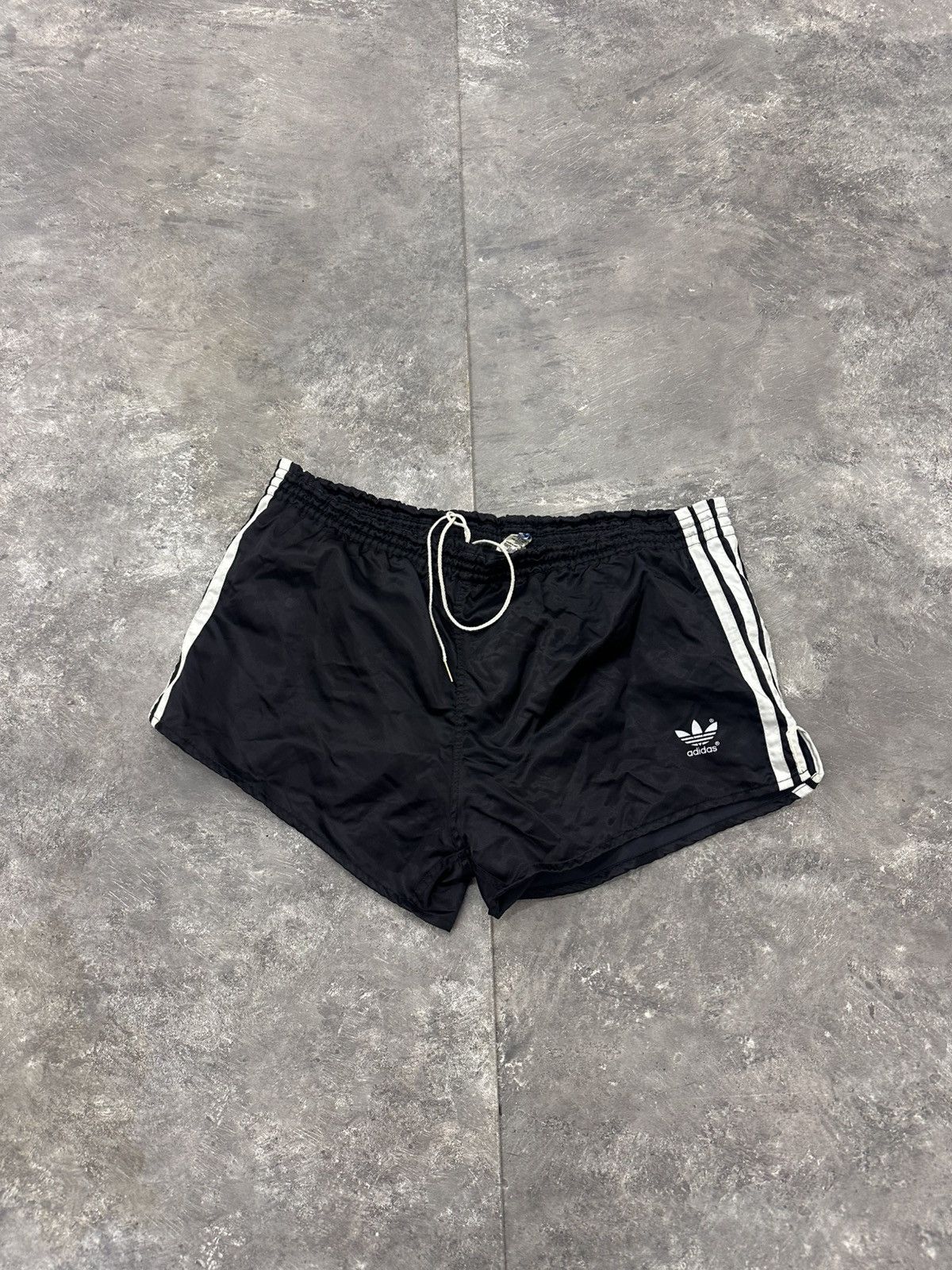 Adidas Adidas West Germany Vintage Black Shorts Size US 36 / EU 52 - 2 Thumbnail