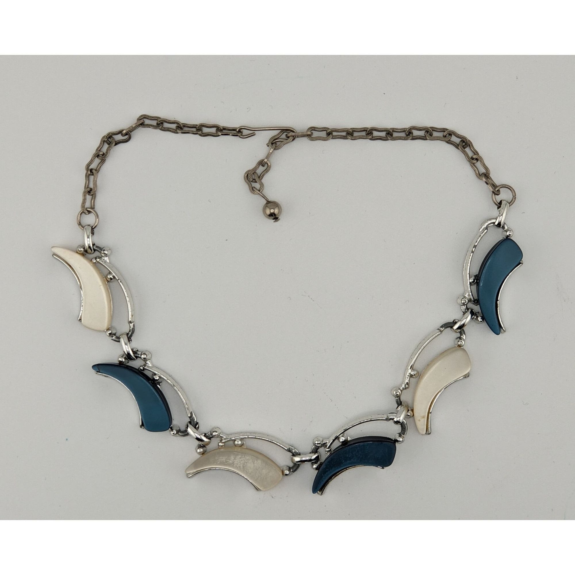 Other Vintage Retro Blue & White Lucite Crescent Necklace Size ONE SIZE - 7 Thumbnail