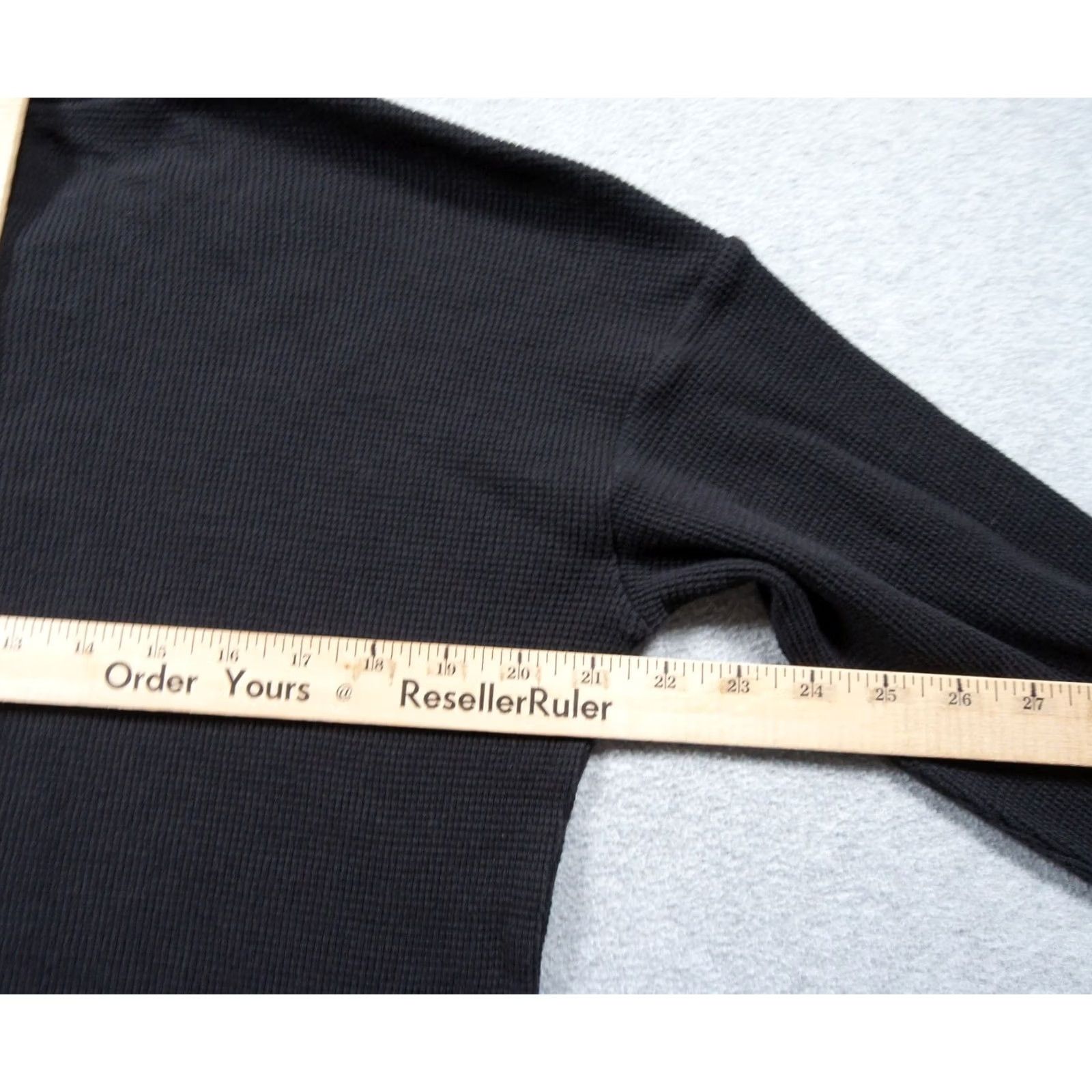 Everlane Everlane Shirt Womens Small Black Henley Long Sleeve Waffle Knit Cropped Fit Size S / US 4 / IT 40 - 7 Thumbnail