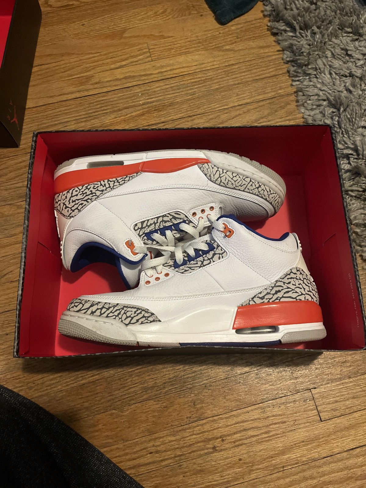 Jordan Brand Jordan 3 “Knicks” Size US 10.5 / EU 43-44 - 1 Thumbnail