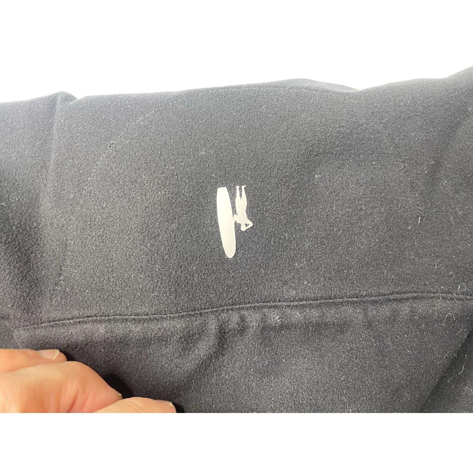johnnie-O johnnie-O Sully 1/4 Zip Men’s Black Pullover L Black Mens Size US L / EU 52-54 / 3 - 4 Thumbnail