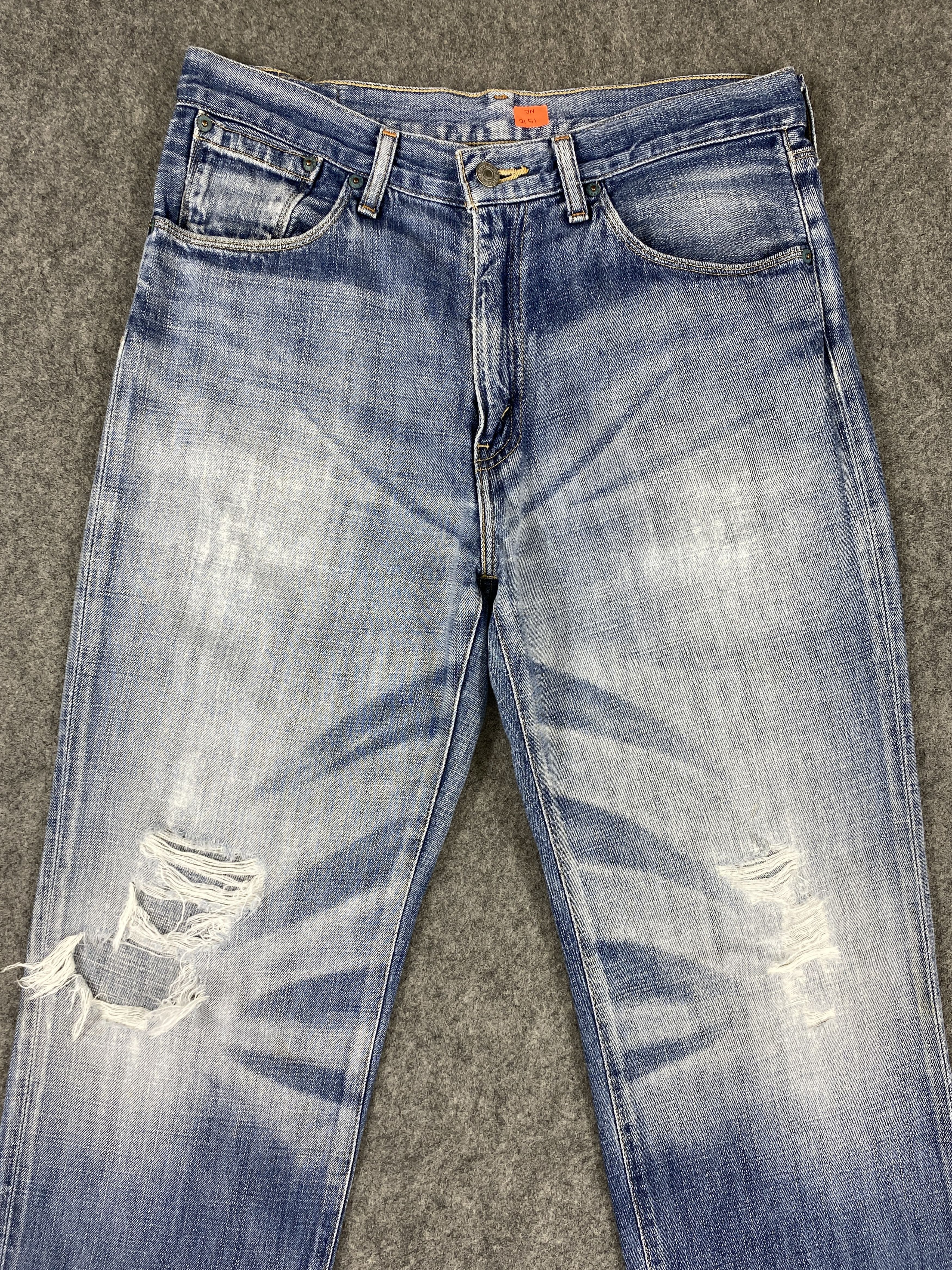 Levi's Ripped Distressed Blue Vintage Levi's 552 33x28 Denim JN2151 Size US 33 - 3 Thumbnail