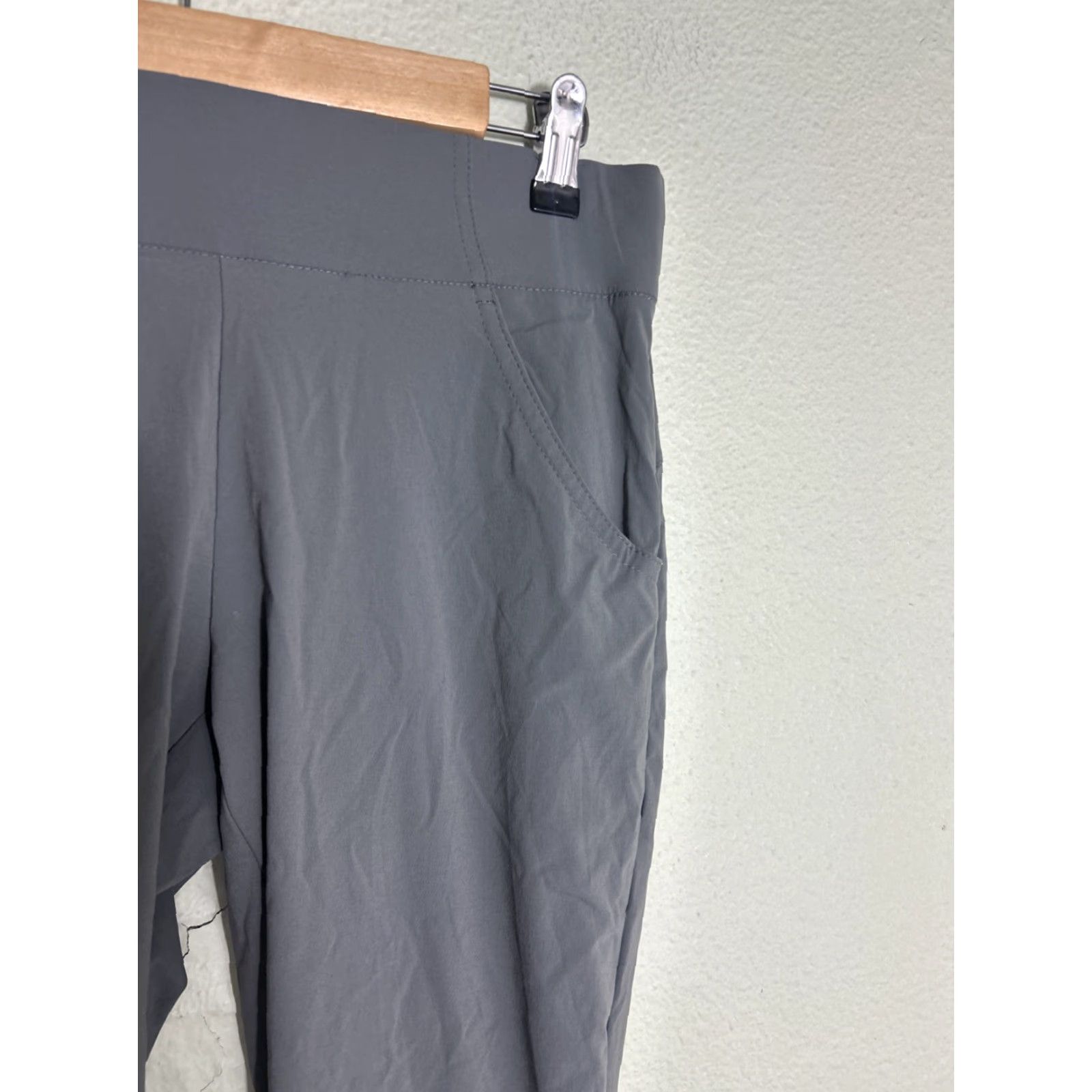 Vintage Columbia Women’s Small Gray Pull on Pants Nylon Spandex Gray 30x32 Size 28" / US 6 / IT 42 - 5 Thumbnail