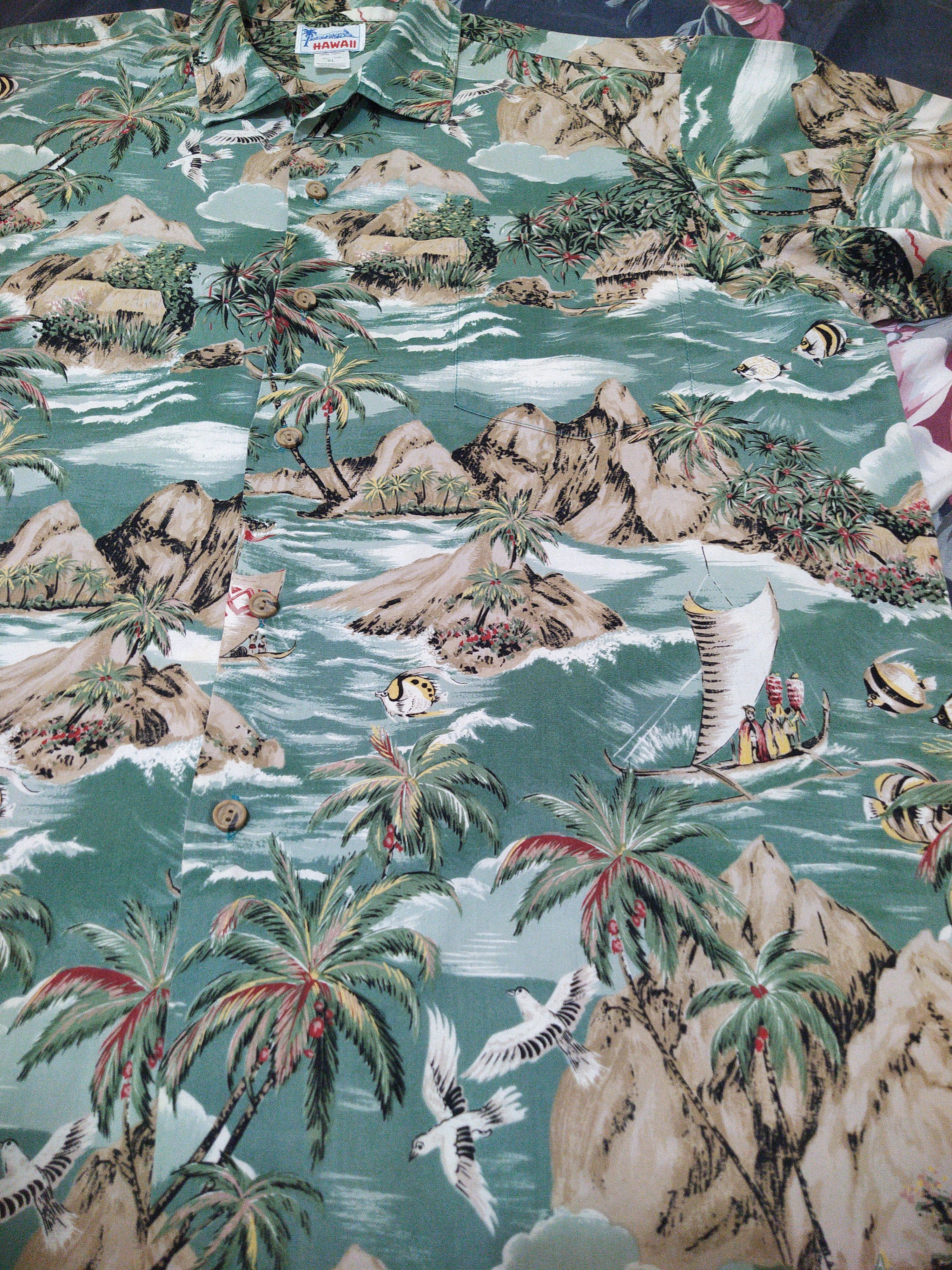 Vintage Vintage Made In Hawaii All-Over Print Aloha Shirt Size US XL / EU 56 / 4 - 7 Thumbnail