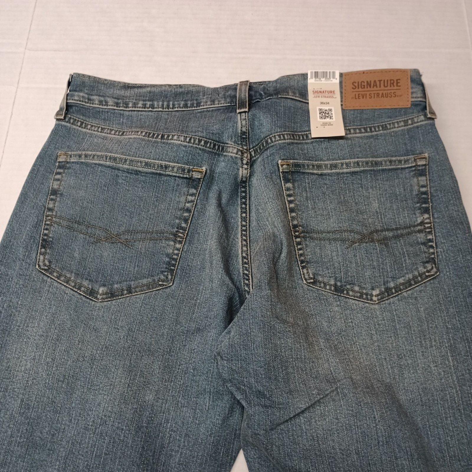 Levi's Signature By Levi Relaxed Jeans Mens 36x34 Blue Straight Leg Size US 36 / EU 52 - 9 Thumbnail
