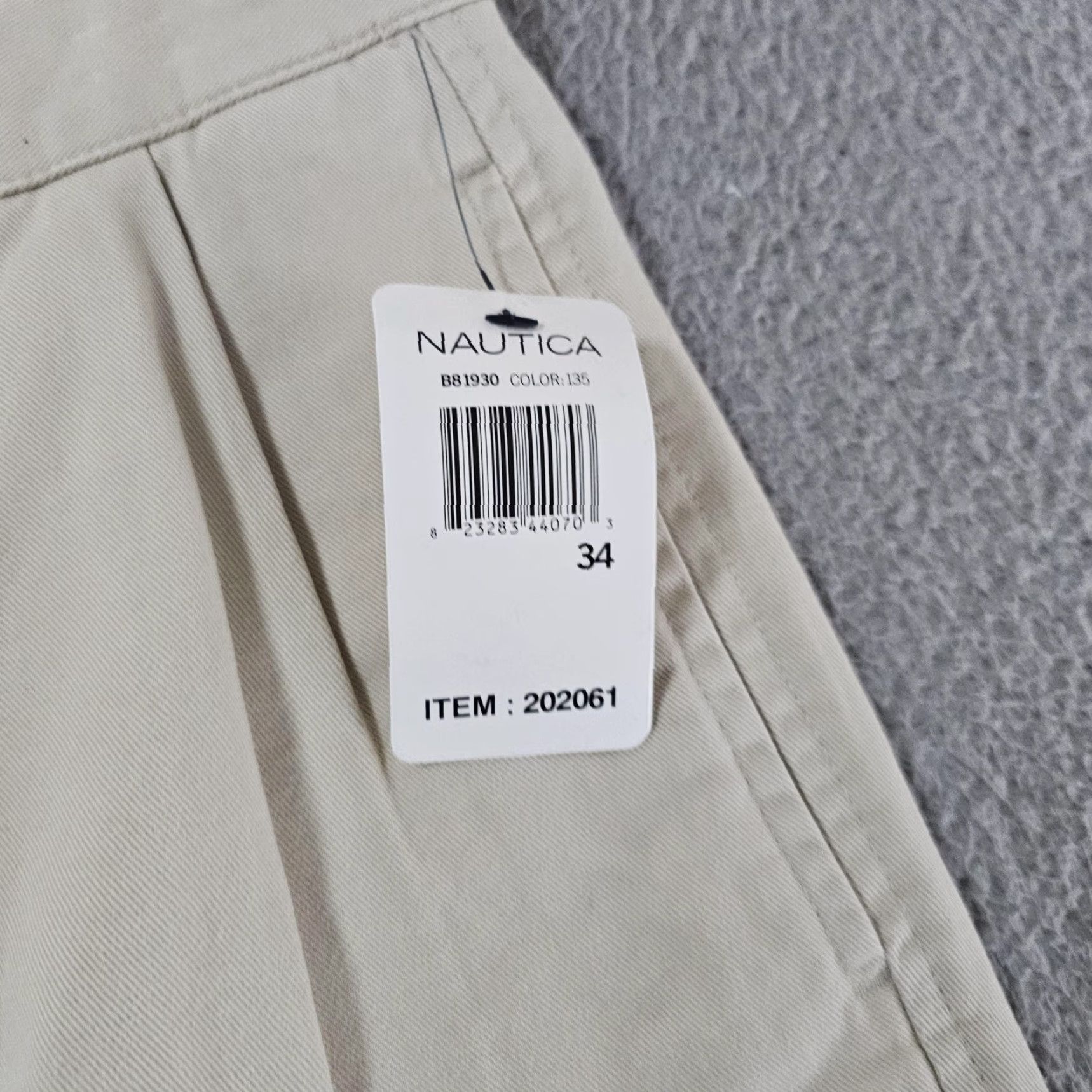 Nautica Nautica Classic Twill Rigger Shorts Mens 34 Beige Chino Pleated New With Tags Size US 34 / EU 50 - 2 Thumbnail