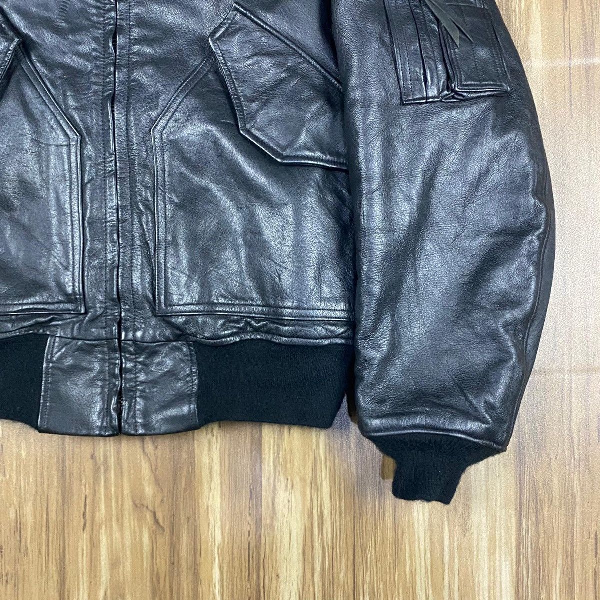 Genuine Leather USAF CWU-45/p Leather Jacket Size US XS / EU 42 / 0 - 5 Thumbnail