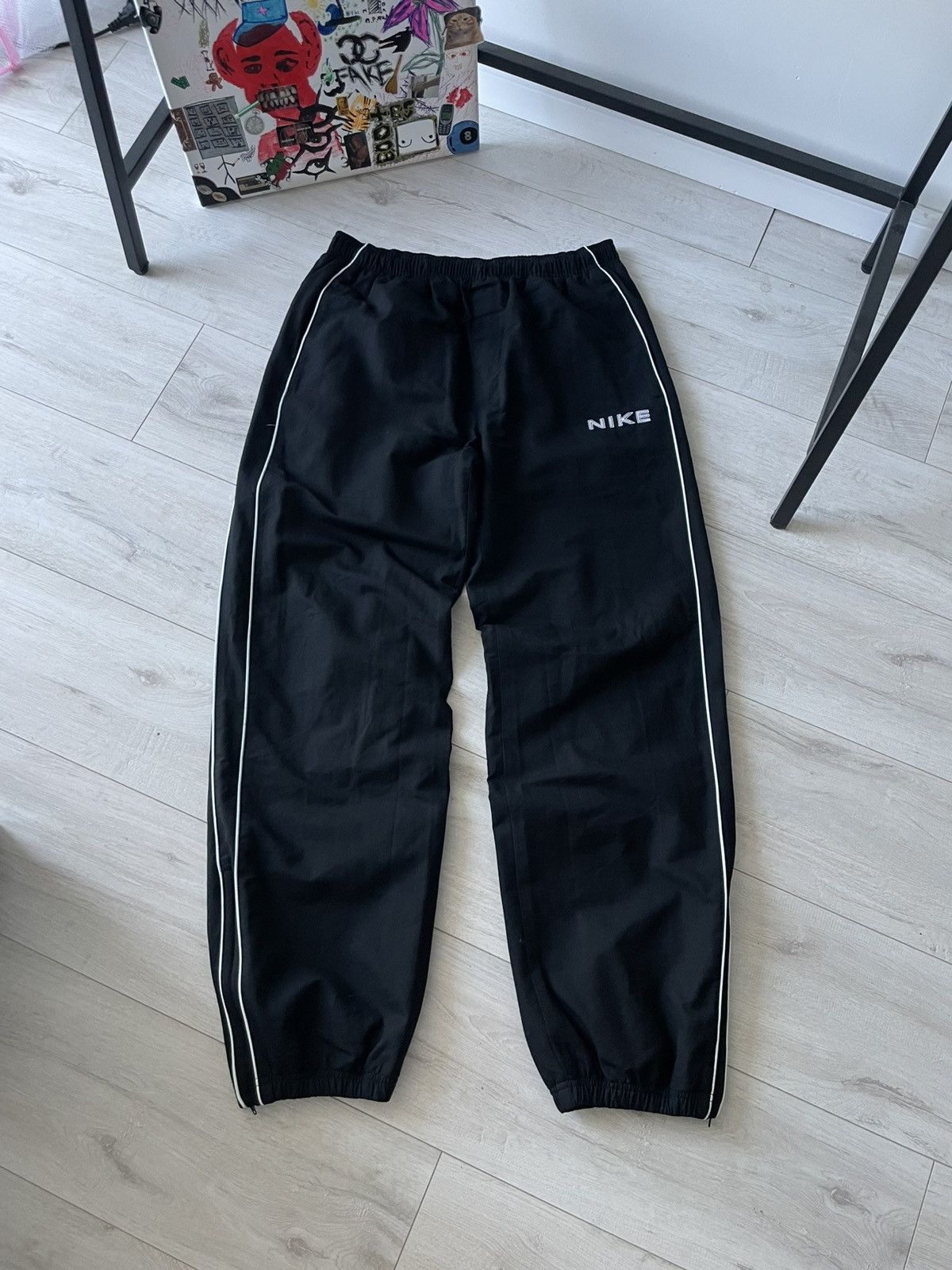 Nike Vintage Nike 00's Black Nylon Sweatpants Y2K Baggy Drill Size US 33 - 1 Thumbnail