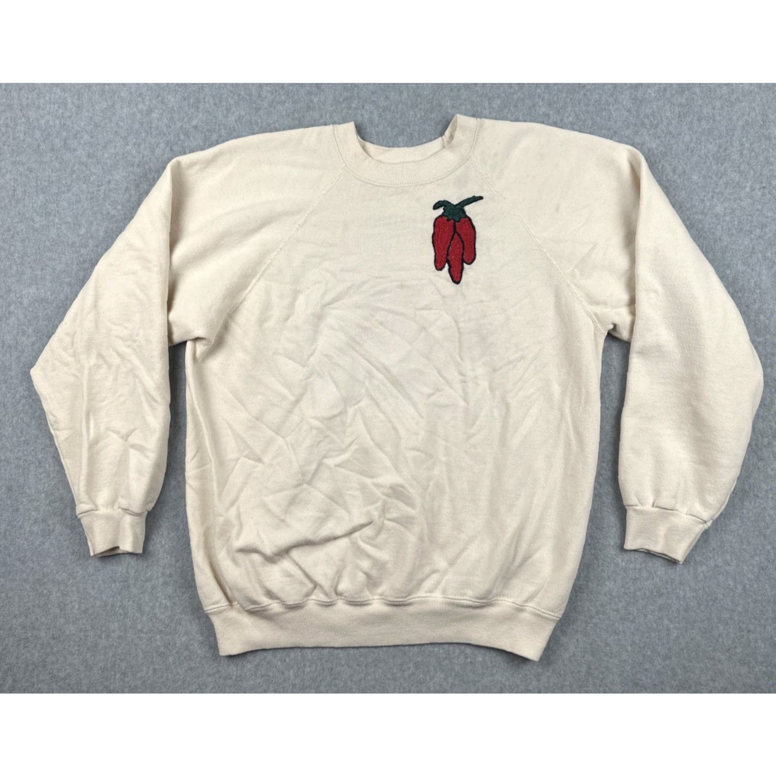 Hanes VINTAGE Hanes XL Raglan Sweatshirt Embroidered Chile Ristra White USA Men Size US XL / EU 56 / 4 - 2 Thumbnail