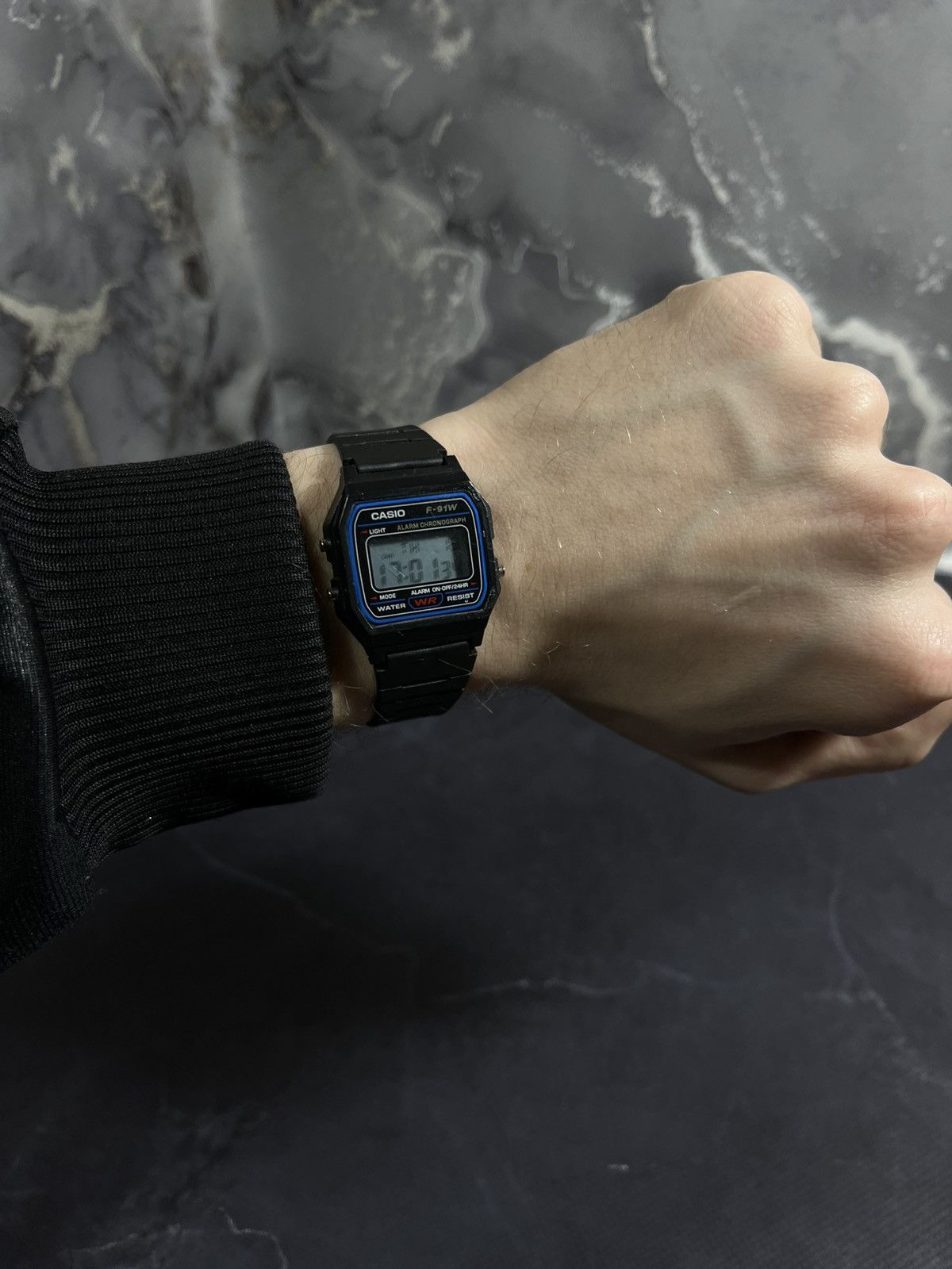Casio Classic Casio F-91W Digital Watch Japanese Quartz Size ONE SIZE - 3 Thumbnail