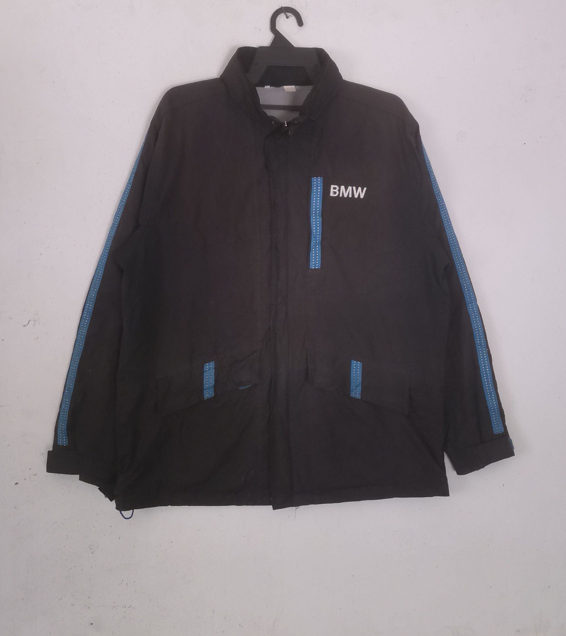 BMW Rare BMW light jacket nice design Size US XL / EU 56 / 4 - 1 Thumbnail