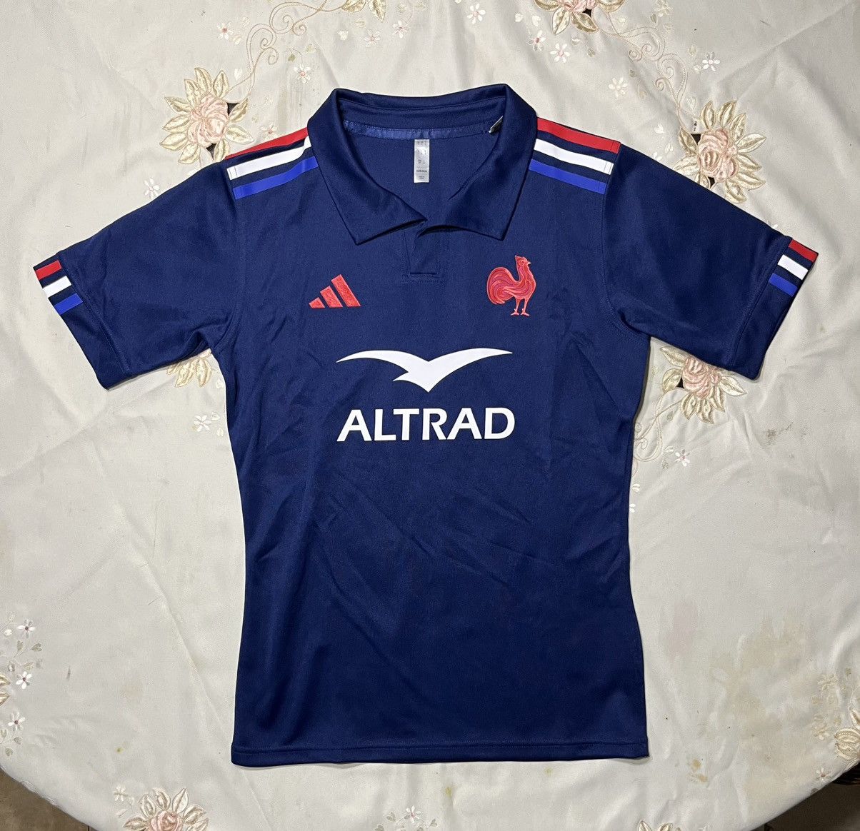 Adidas France Rugby Home jersey 2024/2025 season size S Size US S / EU 44-46 / 1 - 1 Thumbnail