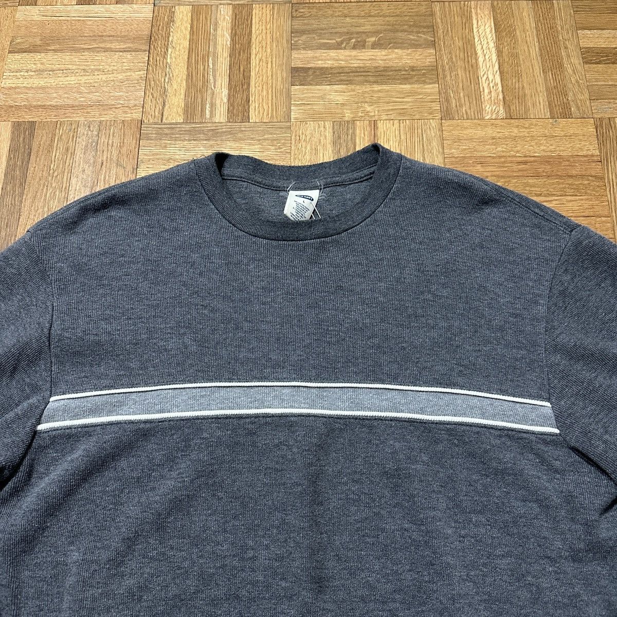 Old Navy Vintage Old Navy sweater Size US L / EU 52-54 / 3 - 3 Thumbnail