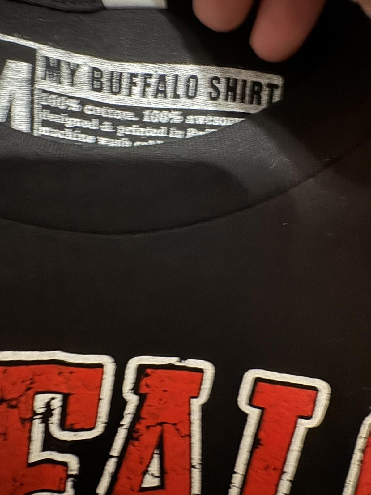 Gildan Buffalo Football Black T-Shirt Men Size M NEW WITHOUT TAGS Size ONE SIZE - 4 Thumbnail