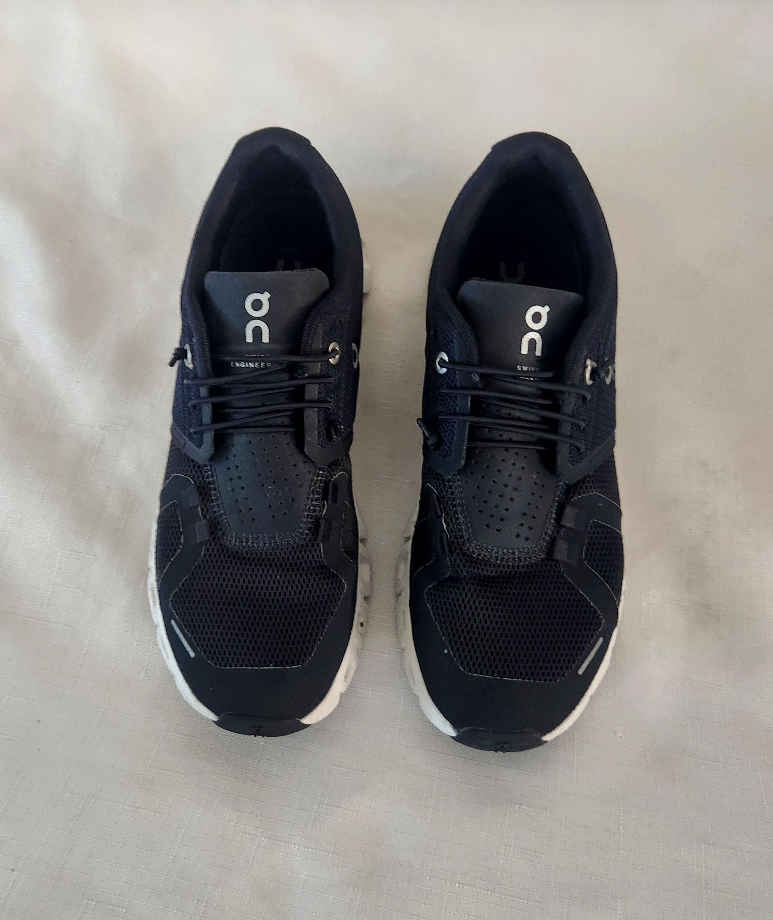 On ON Running Cloud Swiss Engineering Shoes Women's Size 7.5 Size US 7.5 / IT 37.5 - 5 Thumbnail