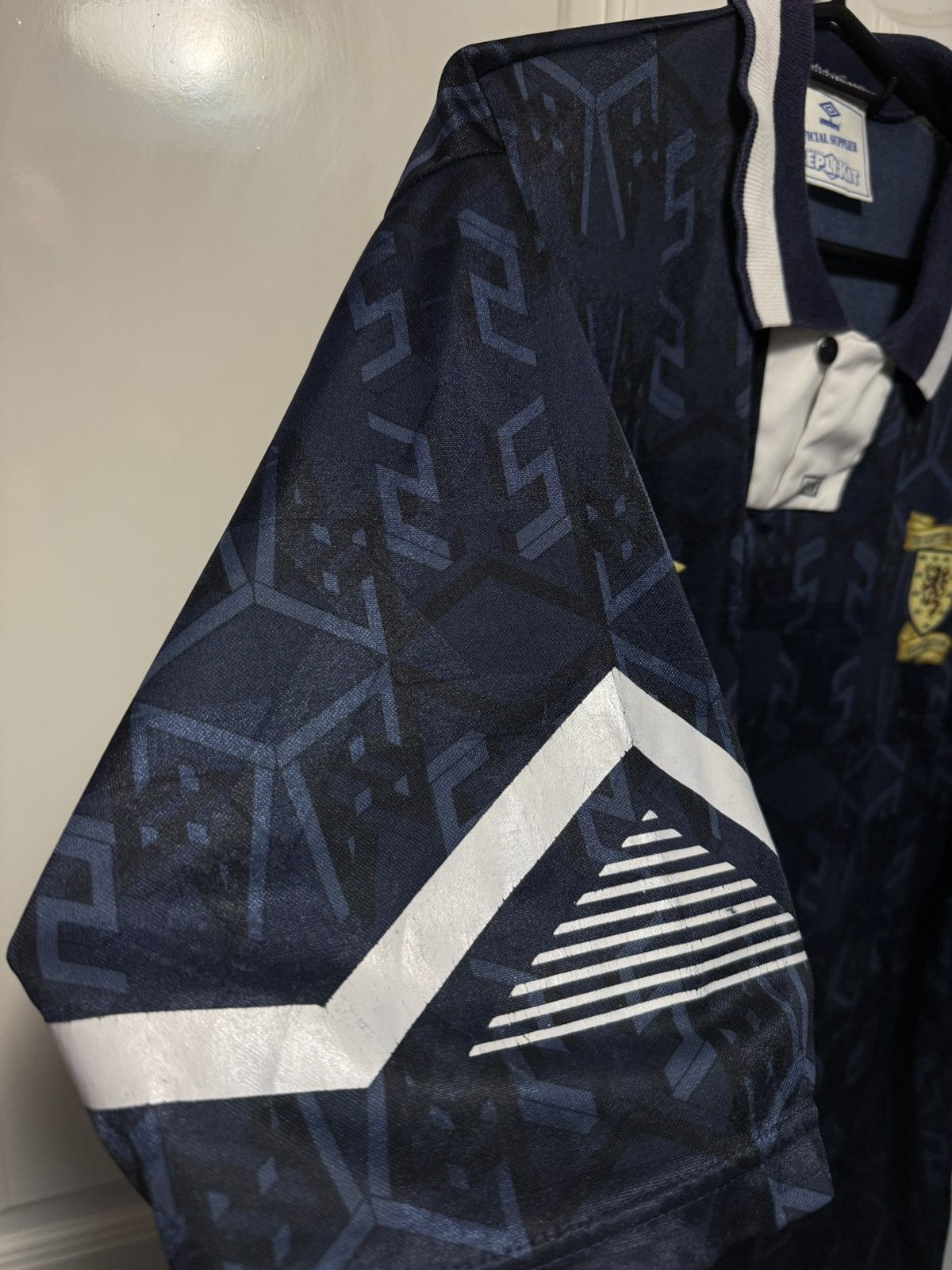 Umbro Scotland 1991-1994 Home Kit Authentic XL Size US XL / EU 56 / 4 - 5 Thumbnail