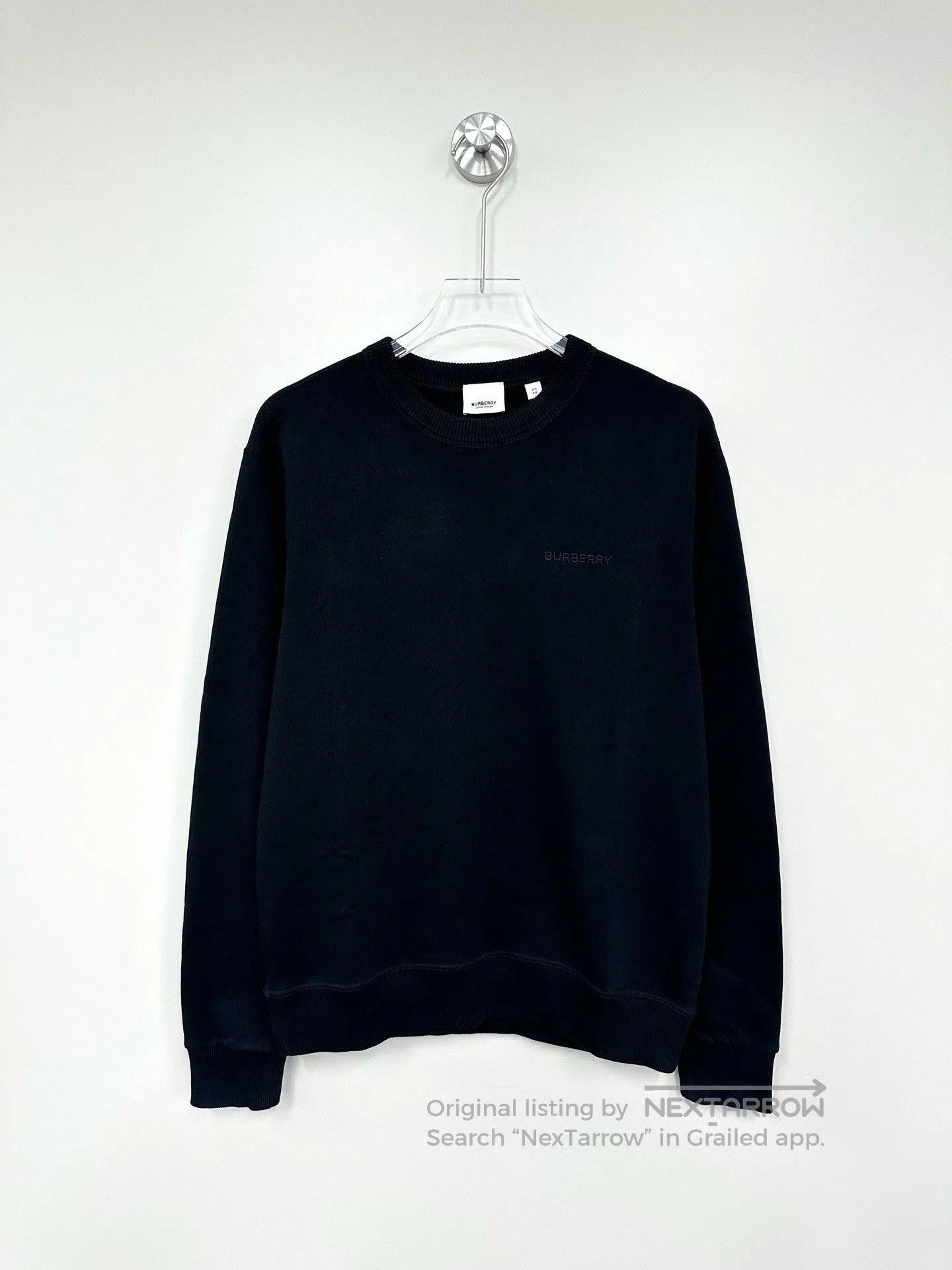 Burberry Burberry Embroidered War Horse Logo Sweatshirt XS. Size XS / US 0-2 / IT 36-38 - 1 Thumbnail