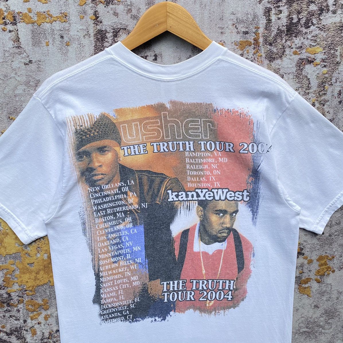 Band Tees Vintage Y2K Kanye West Usher Shirt The Truth Tour Rap 2004 Size US M / EU 48-50 / 2 - 8 Thumbnail