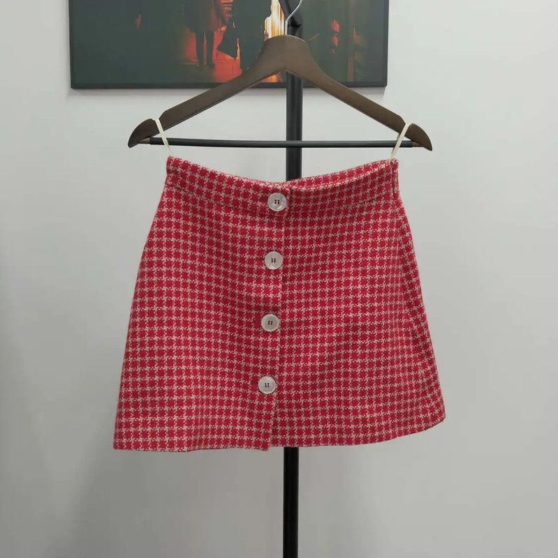Miu Miu Miu Miu Red A-Line Mini Skirt 0089 Size 28" / US 6 / IT 42 - 1 Thumbnail